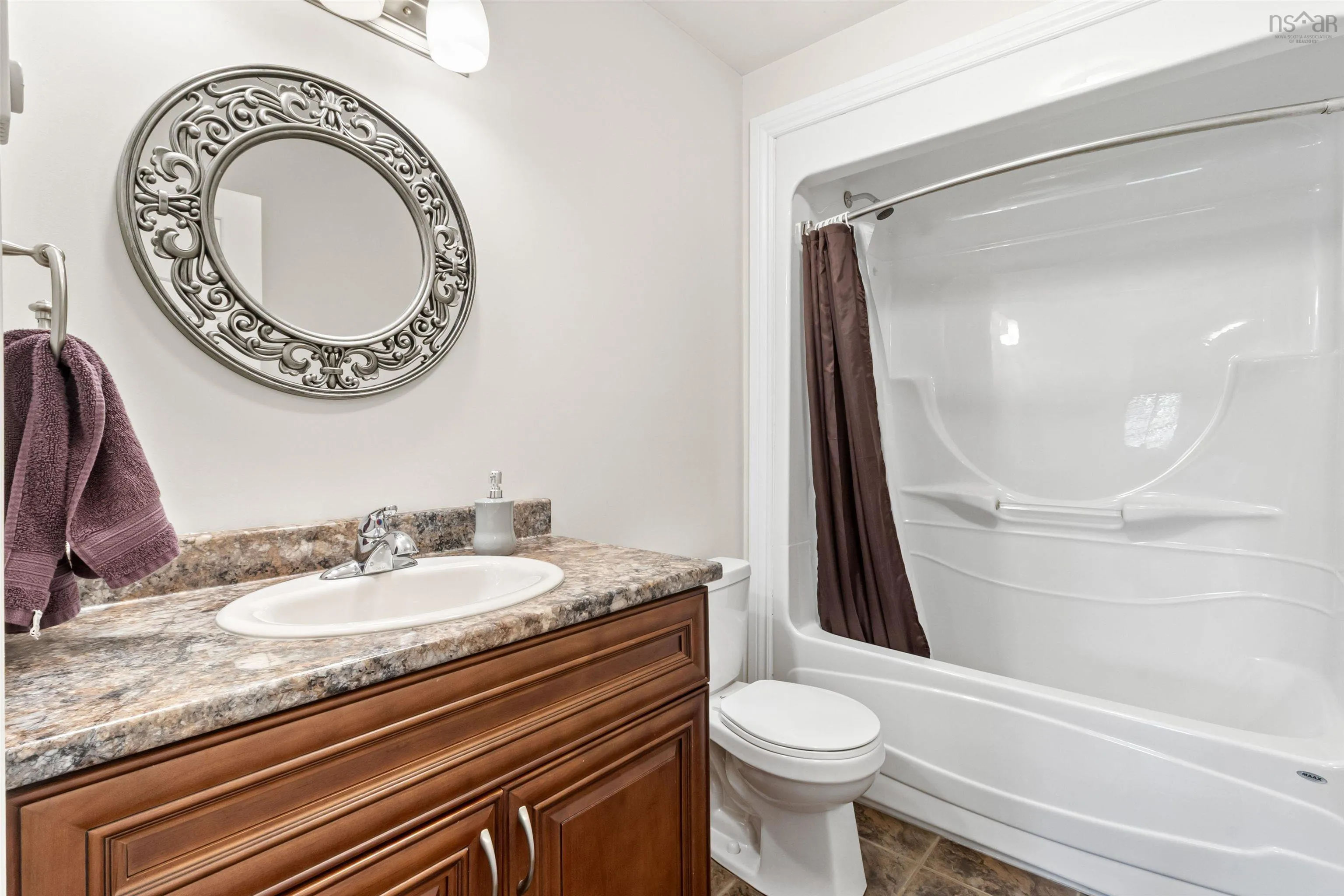 34 Barnsley Court, Middle Sackville, NS B4E 0H3, 3 Bedrooms Bedrooms, ,3 BathroomsBathrooms,Residential,For Sale,Barnsley,202521346
