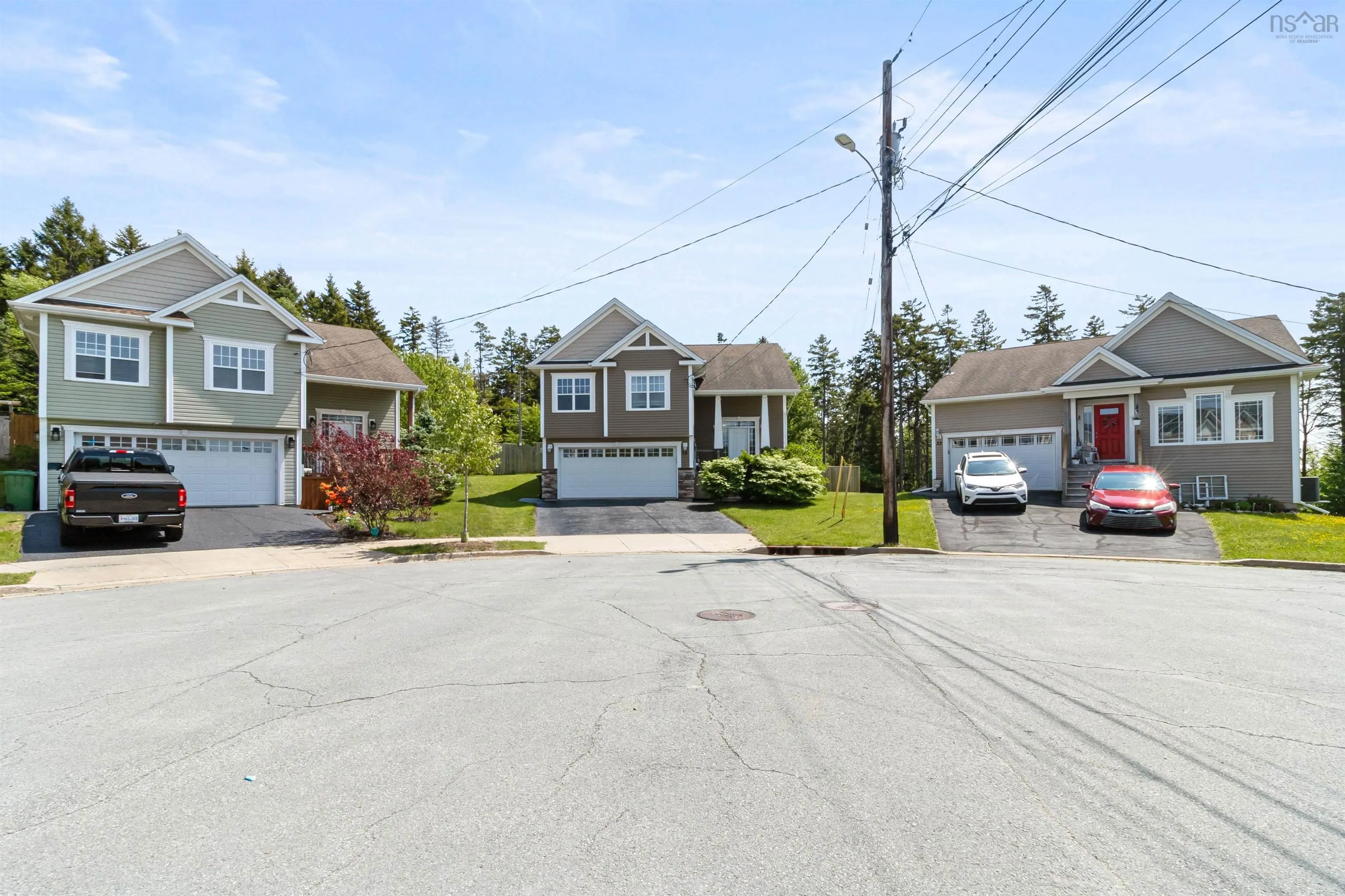 34 Barnsley Court, Middle Sackville, NS B4E 0H3, 3 Bedrooms Bedrooms, ,3 BathroomsBathrooms,Residential,For Sale,Barnsley,202521346