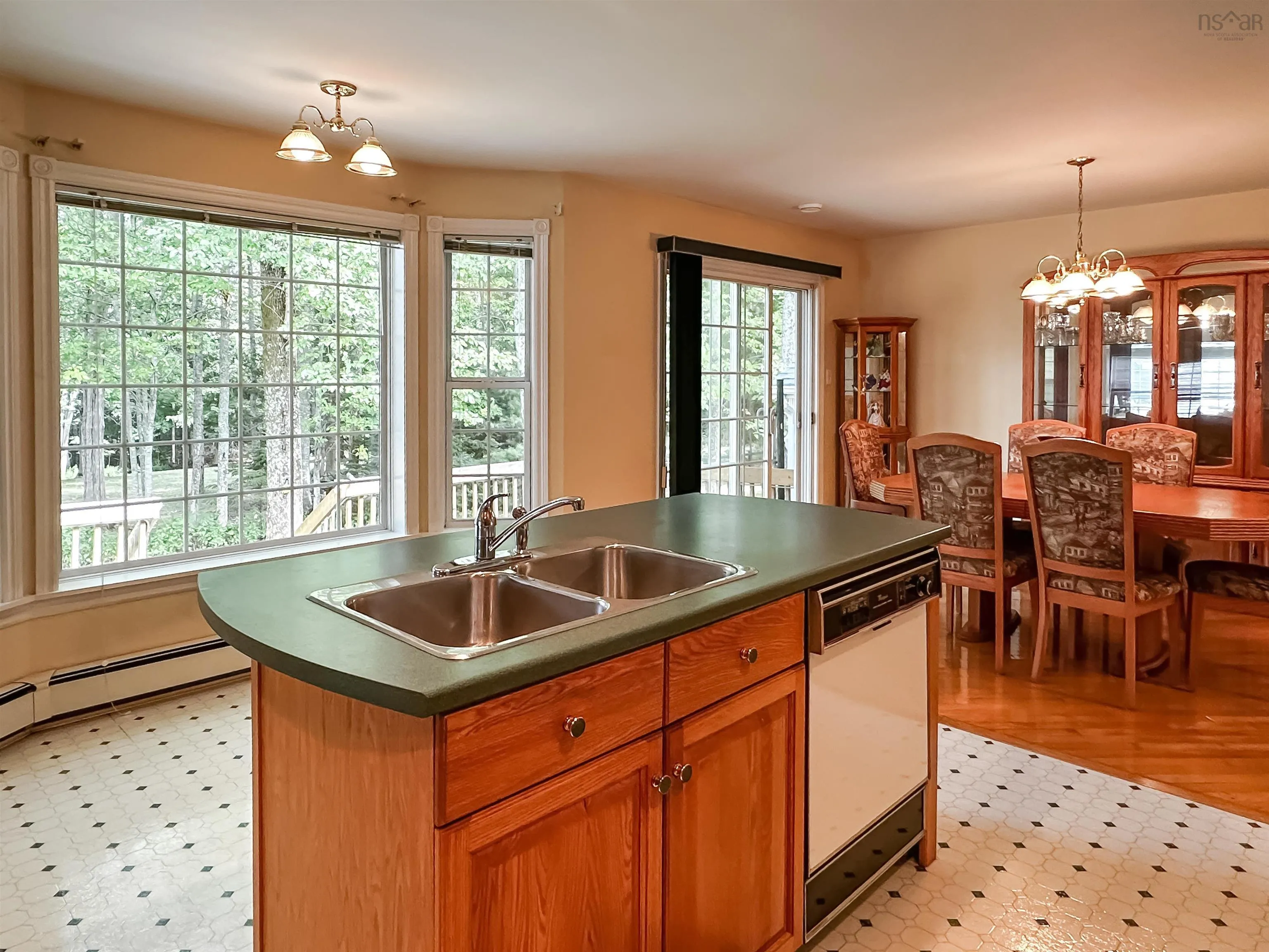 28 Bishop Avenue, New Minas, NS B4N 3N9, 3 Bedrooms Bedrooms, ,3 BathroomsBathrooms,Residential,For Sale,Bishop,202522966