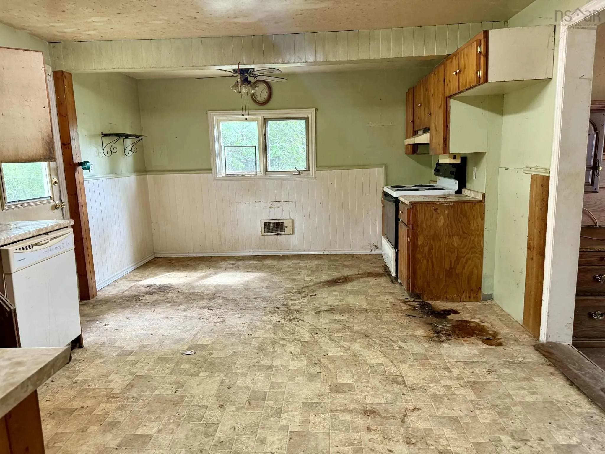487 Saunders Road, Deerfield, NS B5A 5N6, 5 Bedrooms Bedrooms, ,1 BathroomBathrooms,Residential,For Sale,Saunders,202522692