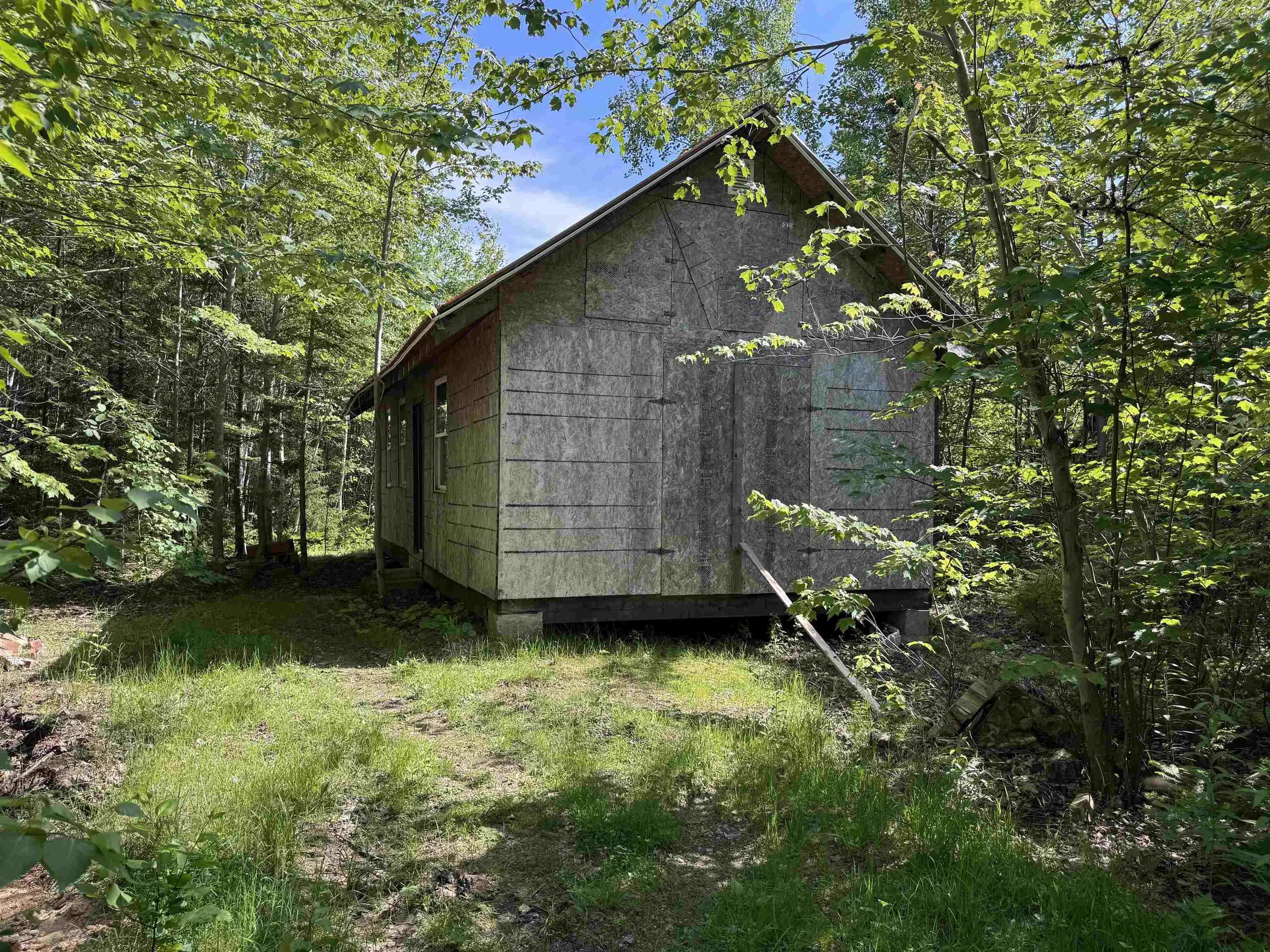 1926 Southside River Denys Rd., River Denys, NS B0E 2Y0, 5 Bedrooms Bedrooms, ,2 BathroomsBathrooms,Residential,For Sale,Southside River Denys Rd.,202522337
