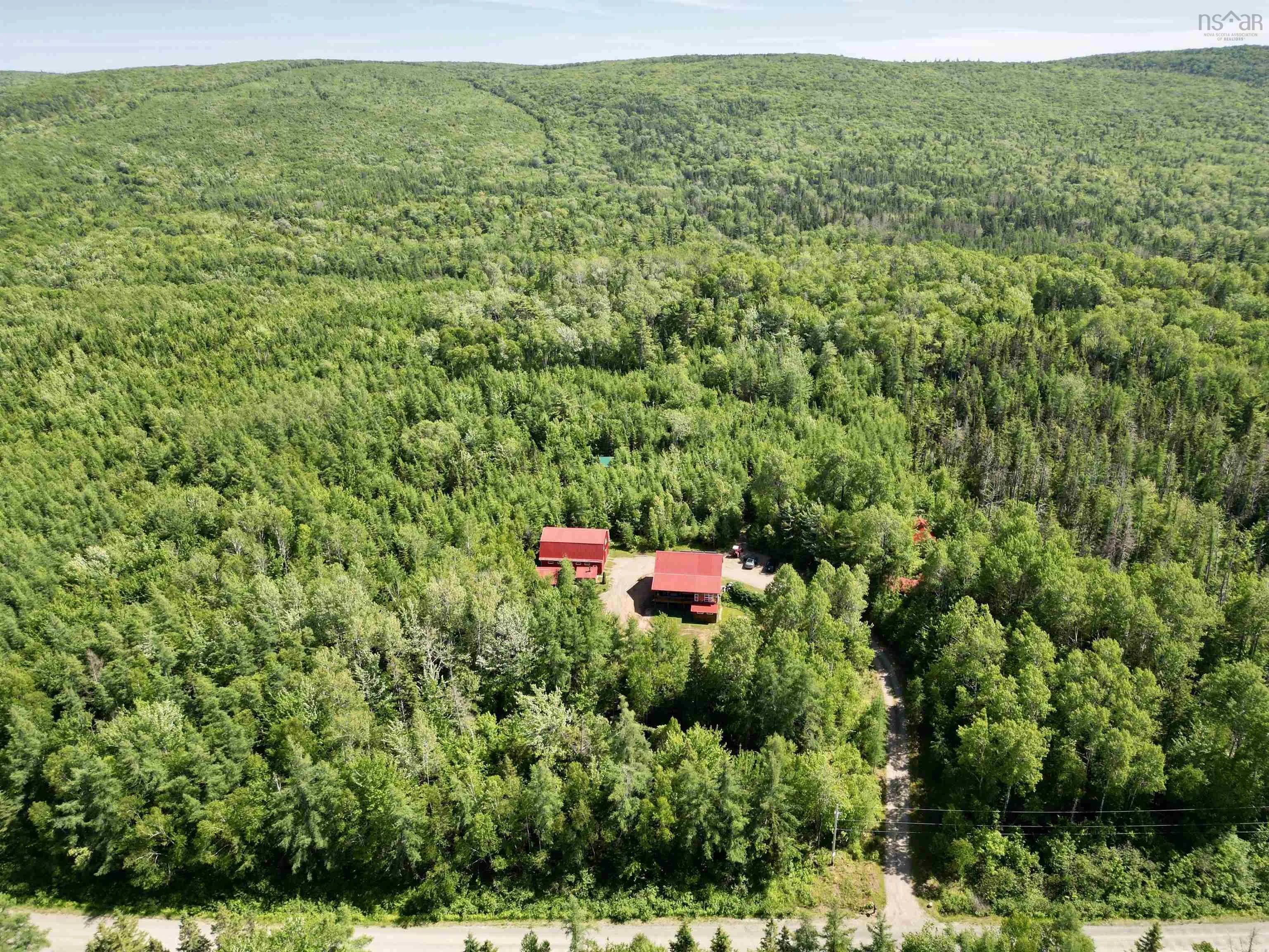 1926 Southside River Denys Rd., River Denys, NS B0E 2Y0, 5 Bedrooms Bedrooms, ,2 BathroomsBathrooms,Residential,For Sale,Southside River Denys Rd.,202522337