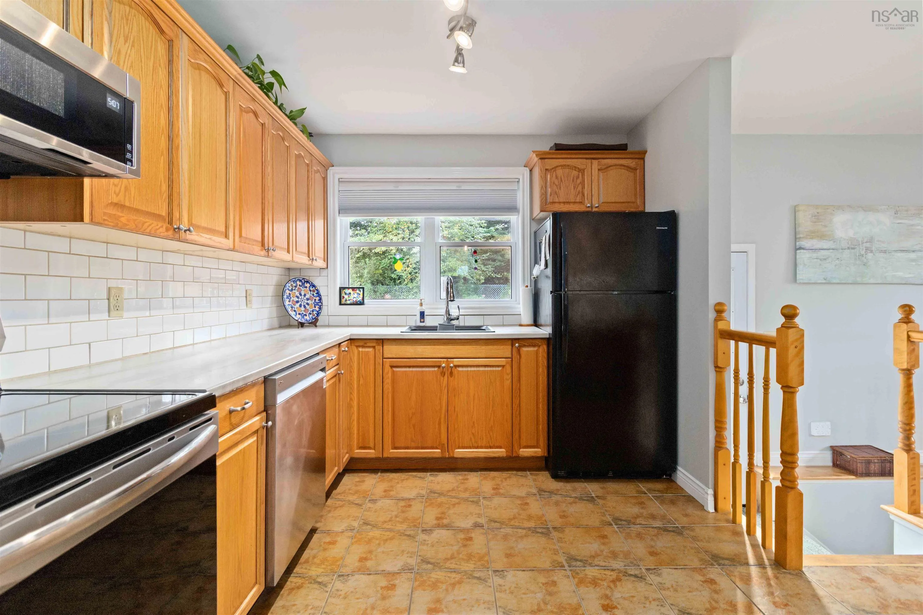 96 Attwood Crescent, Dartmouth, NS B2V 1G7, 4 Bedrooms Bedrooms, ,2 BathroomsBathrooms,Residential,For Sale,Attwood,202523793