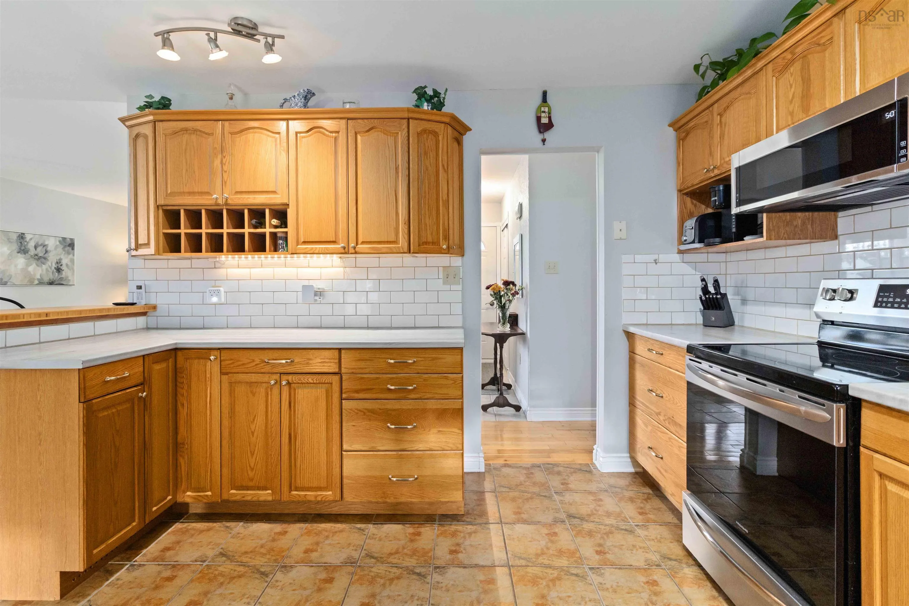 96 Attwood Crescent, Dartmouth, NS B2V 1G7, 4 Bedrooms Bedrooms, ,2 BathroomsBathrooms,Residential,For Sale,Attwood,202523793