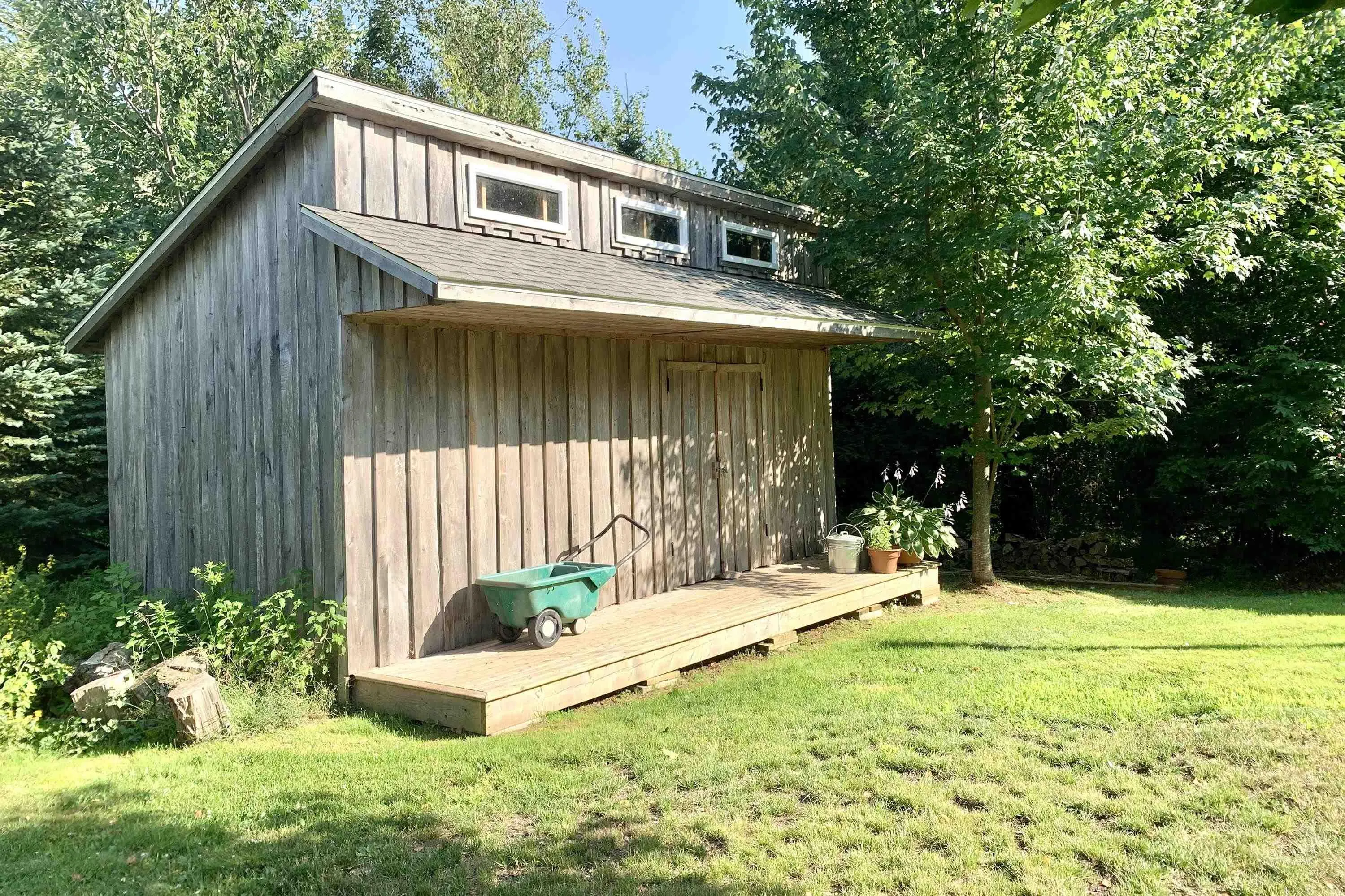 24 Mitchell Island Loop, Linden, NS B0K 1K0, 2 Bedrooms Bedrooms, ,2 BathroomsBathrooms,Residential,For Sale,Mitchell Island,202519347