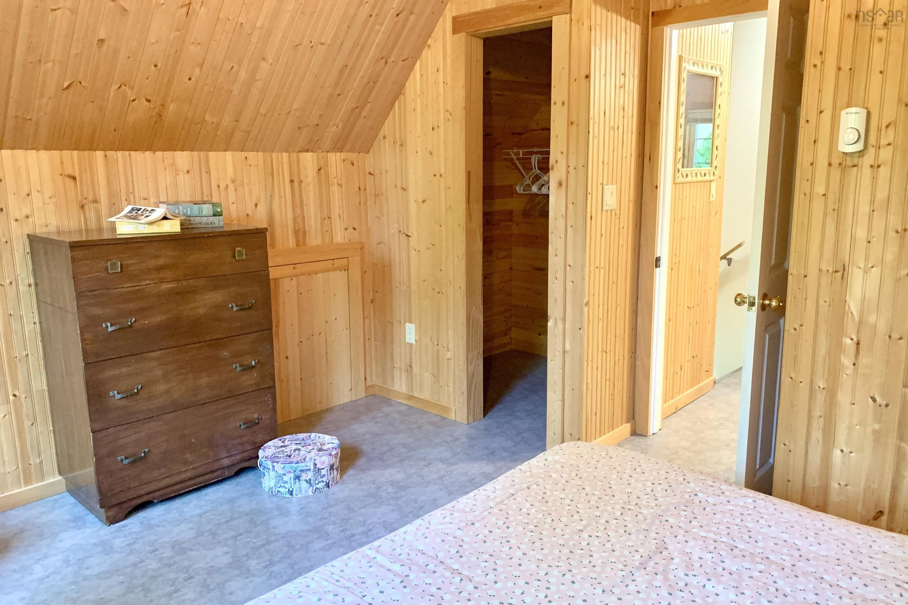 24 Mitchell Island Loop, Linden, NS B0K 1K0, 2 Bedrooms Bedrooms, ,2 BathroomsBathrooms,Residential,For Sale,Mitchell Island,202519347