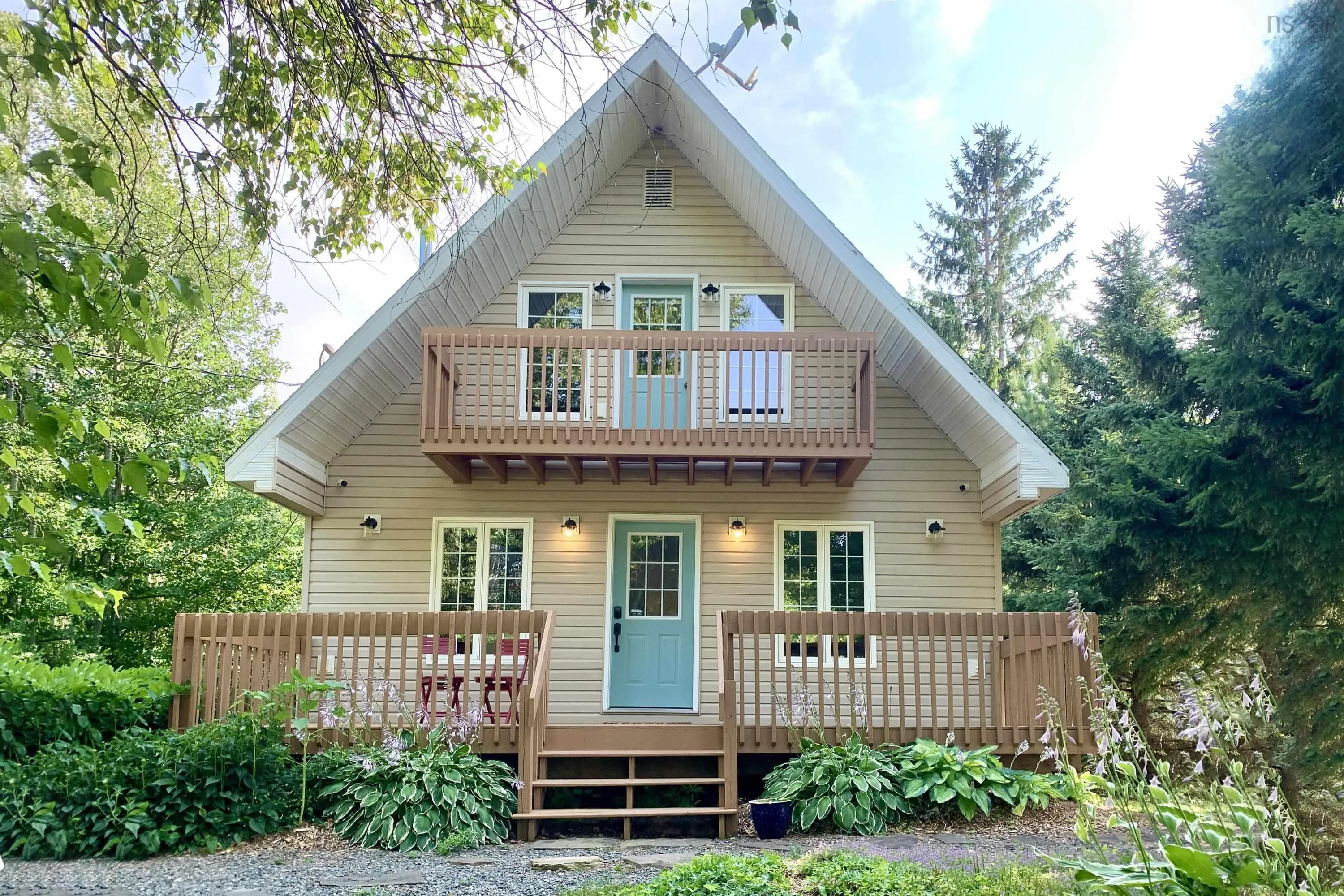 24 Mitchell Island Loop, Linden, NS B0K 1K0, 2 Bedrooms Bedrooms, ,2 BathroomsBathrooms,Residential,For Sale,Mitchell Island,202519347