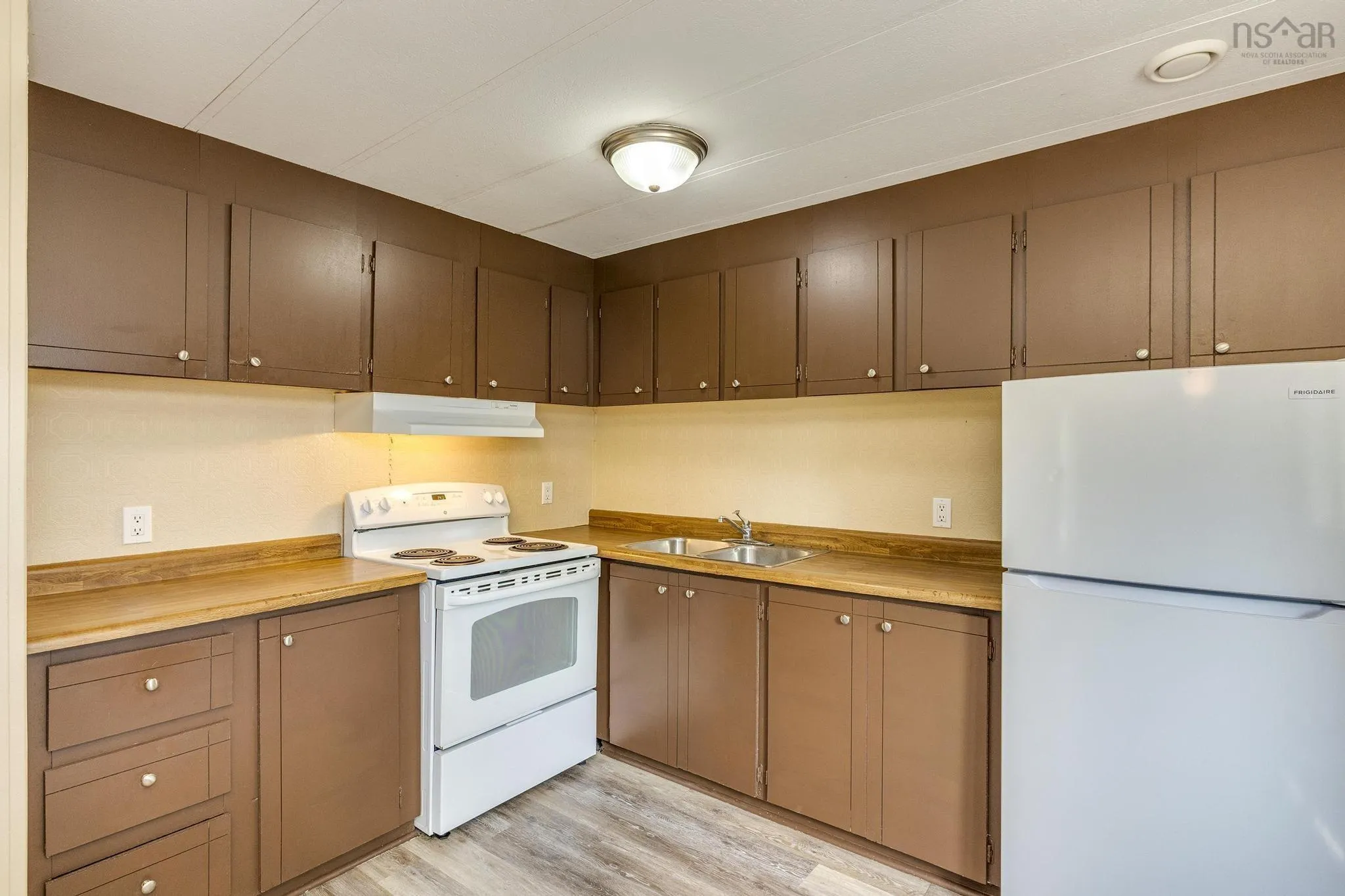 1262 Pine Avenue, Aylesford, NS B0P 1C0, 2 Bedrooms Bedrooms, ,1 BathroomBathrooms,Residential,For Sale,Pine Avenue,202516148