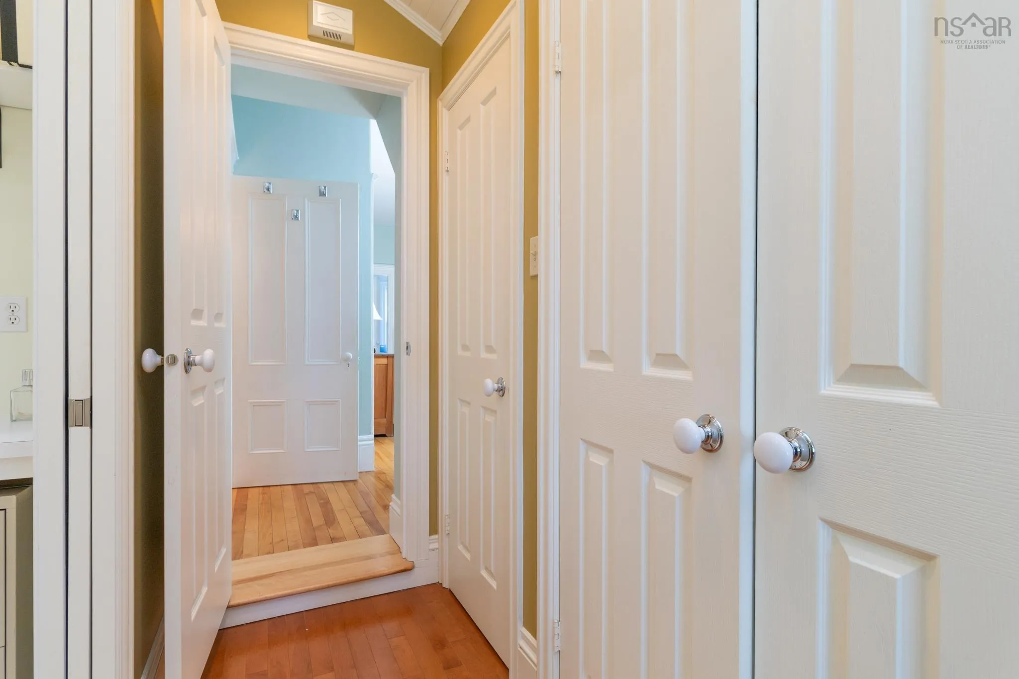 15 Elm Street, Yarmouth Ns B5a 2p8, 3 Bedrooms Bedrooms, ,3 BathroomsBathrooms,Residential,For Sale,Elm Street,202313038