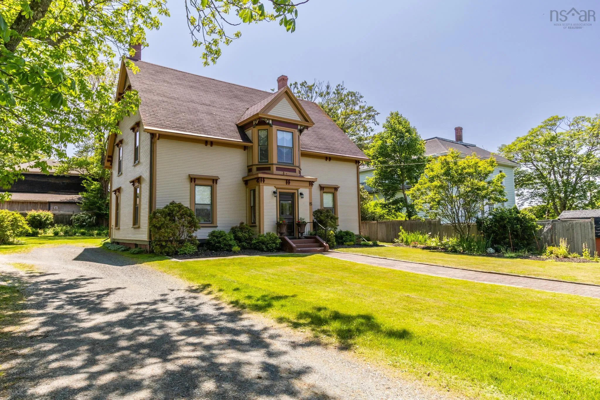 15 Elm Street, Yarmouth Ns B5a 2p8, 3 Bedrooms Bedrooms, ,3 BathroomsBathrooms,Residential,For Sale,Elm Street,202313038