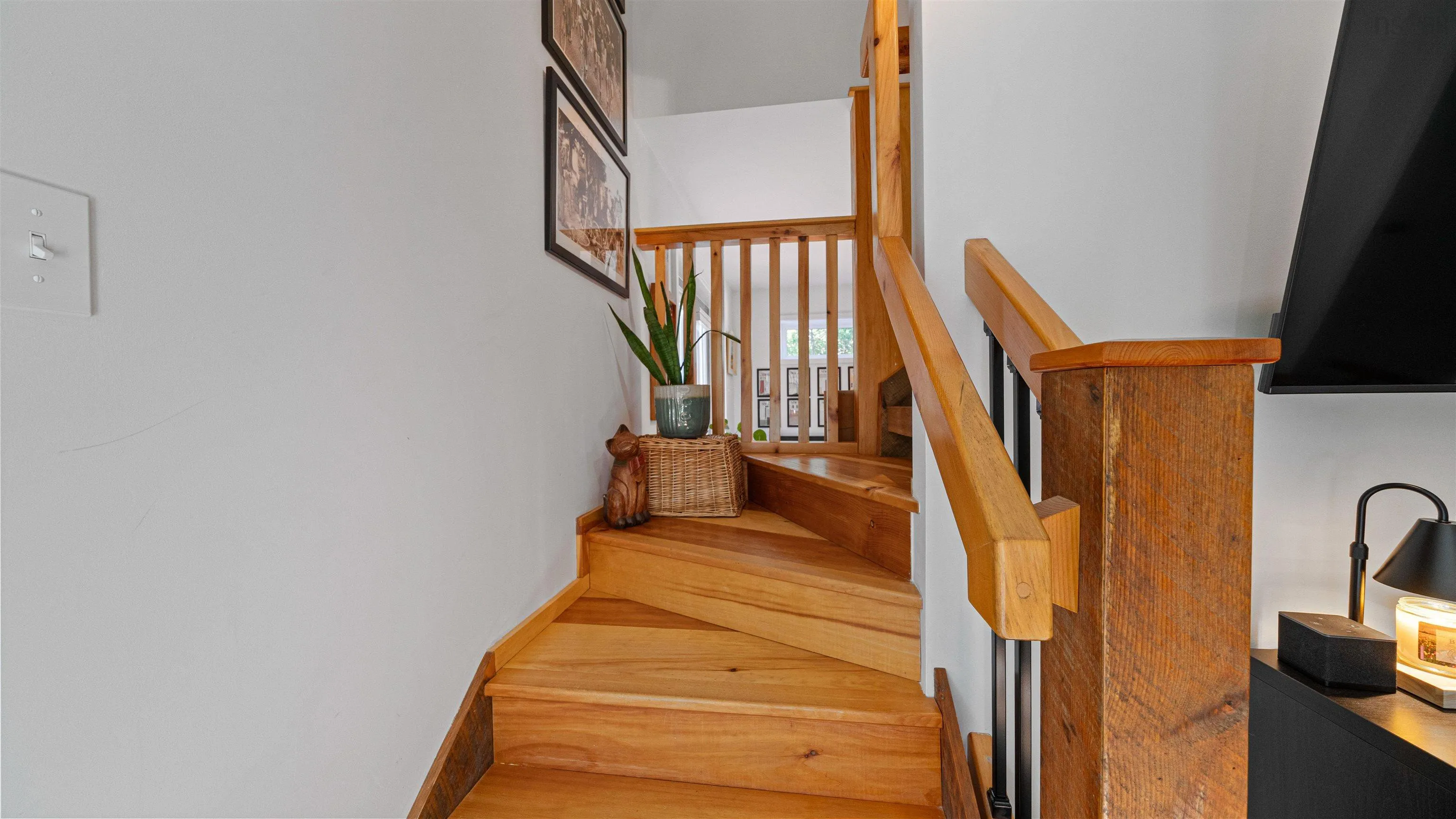 12 Knob Hill Crescent, Halifax, NS B3N 1R5, 2 Bedrooms Bedrooms, ,2 BathroomsBathrooms,Residential,For Sale,Knob Hill,202519641
