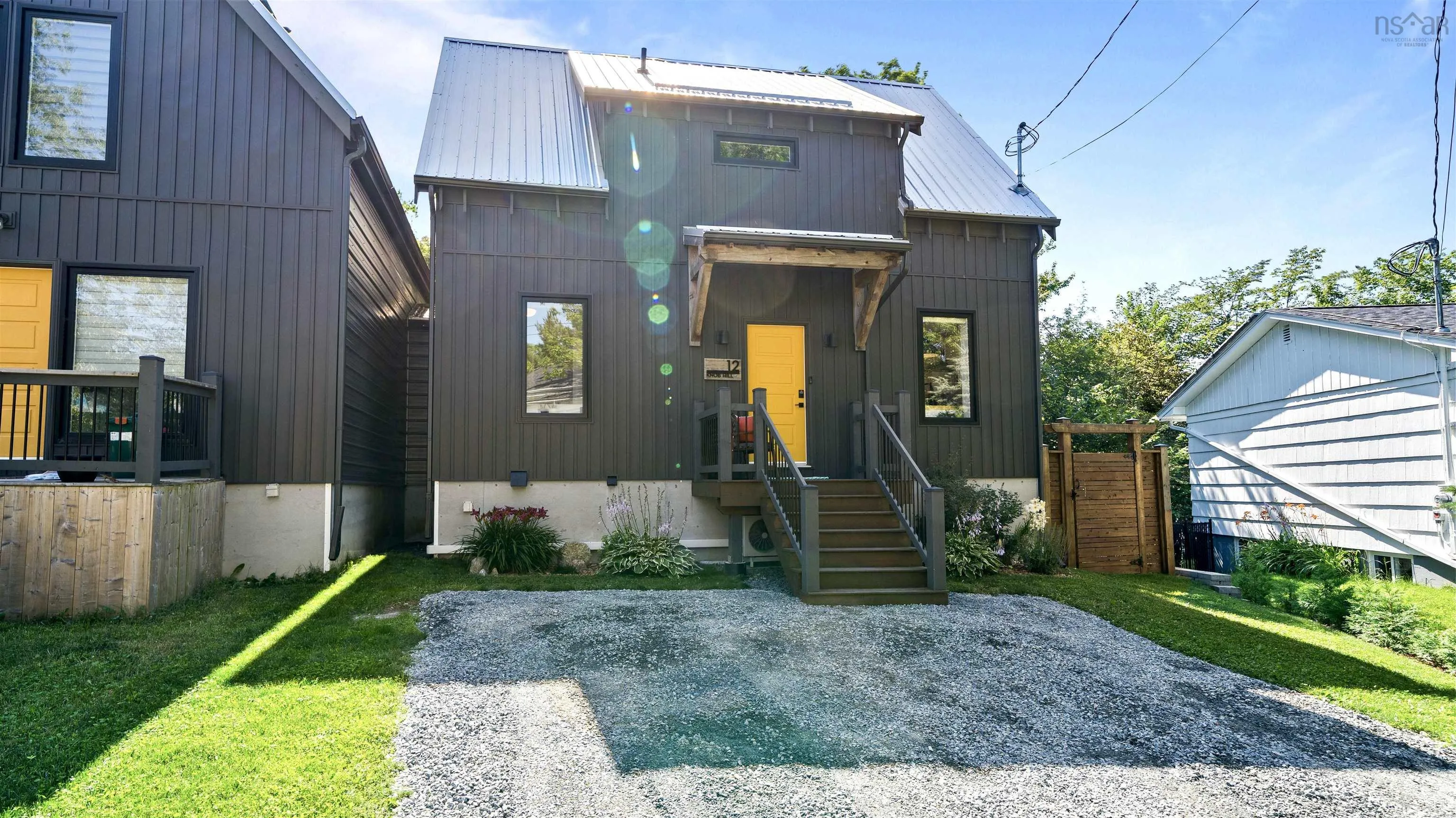 12 Knob Hill Crescent, Halifax, NS B3N 1R5, 2 Bedrooms Bedrooms, ,2 BathroomsBathrooms,Residential,For Sale,Knob Hill,202519641