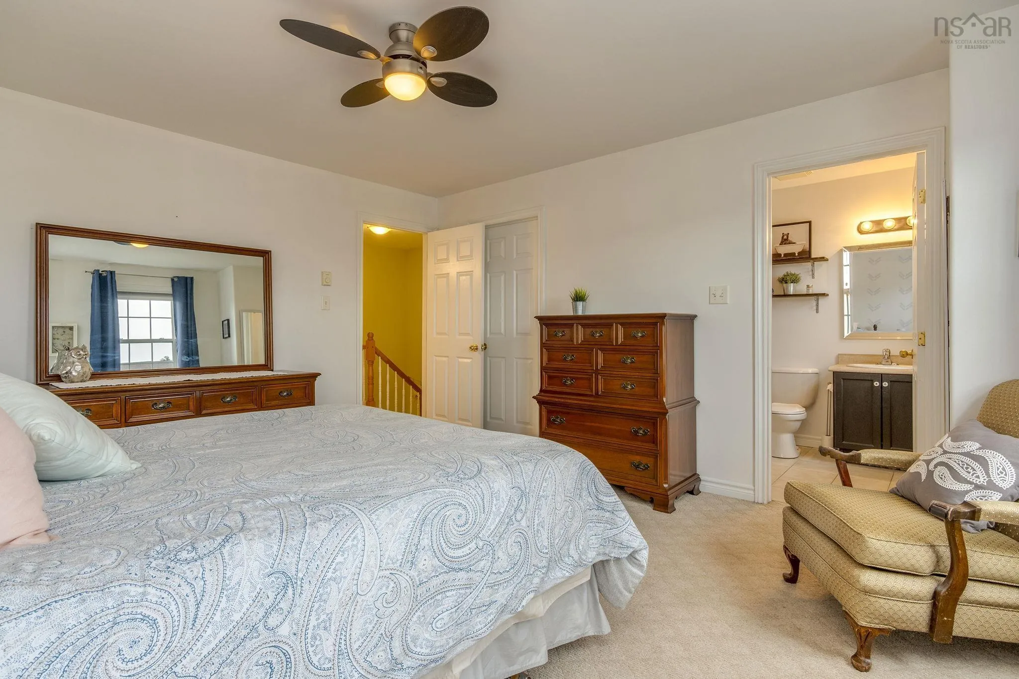 28 Surrey Way, Dartmouth, NS B2W 6R7, 3 Bedrooms Bedrooms, ,3 BathroomsBathrooms,Residential,For Sale,Surrey Way,202523930