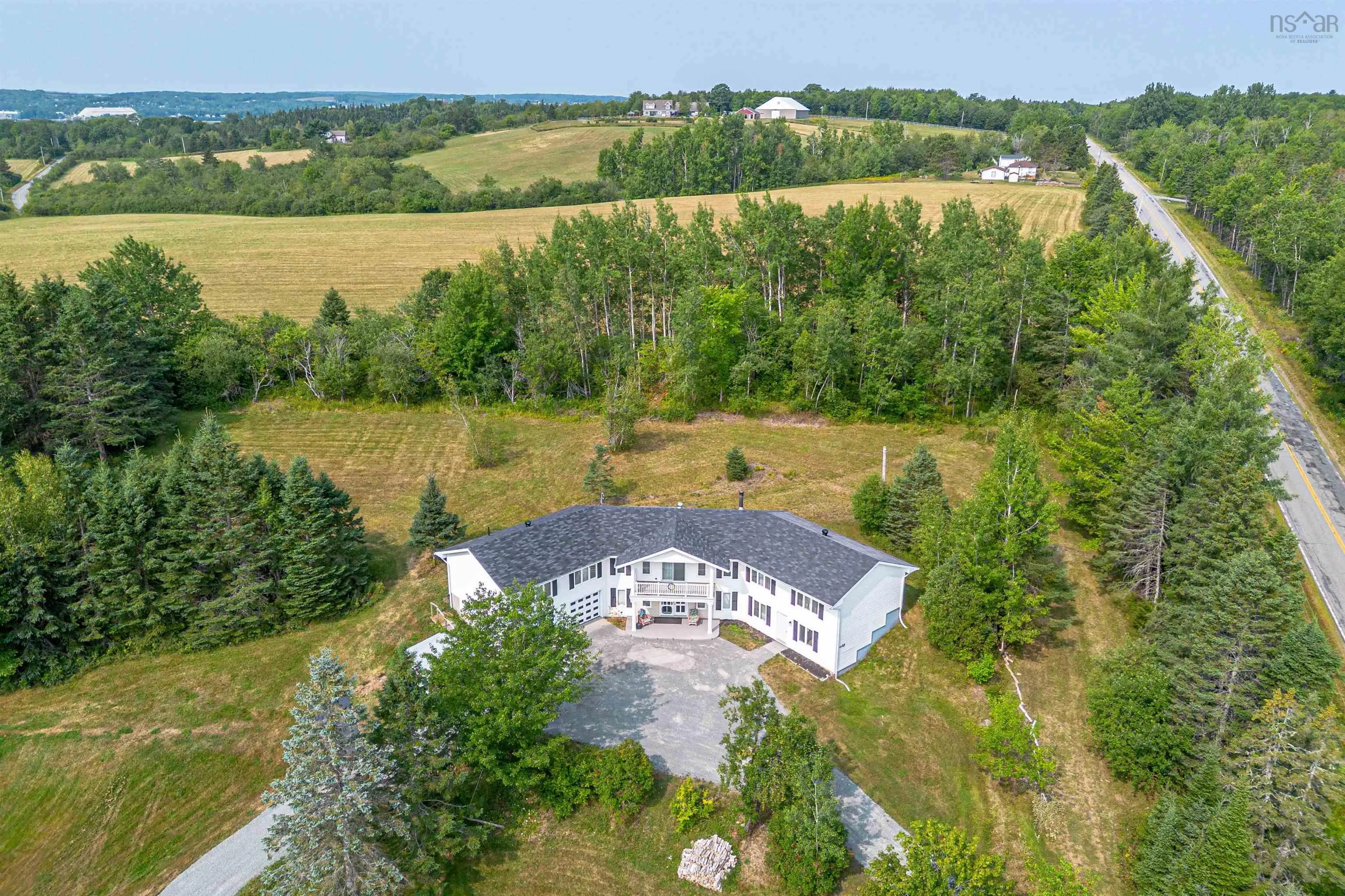 4189 Highway 215, Lower Burlington, NS B0N 2A0, 3 Bedrooms Bedrooms, ,3 BathroomsBathrooms,Residential,For Sale,Highway 215,202520300