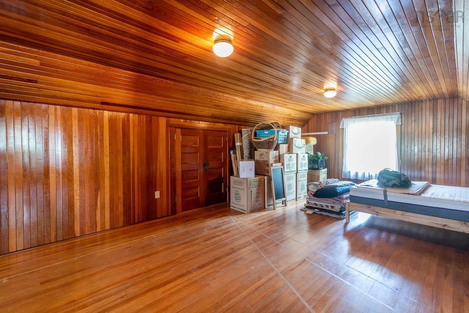 115 Willow Street, Truro, NS B2N 4Z8, 5 Bedrooms Bedrooms, ,2 BathroomsBathrooms,Residential,For Sale,Willow,202517719