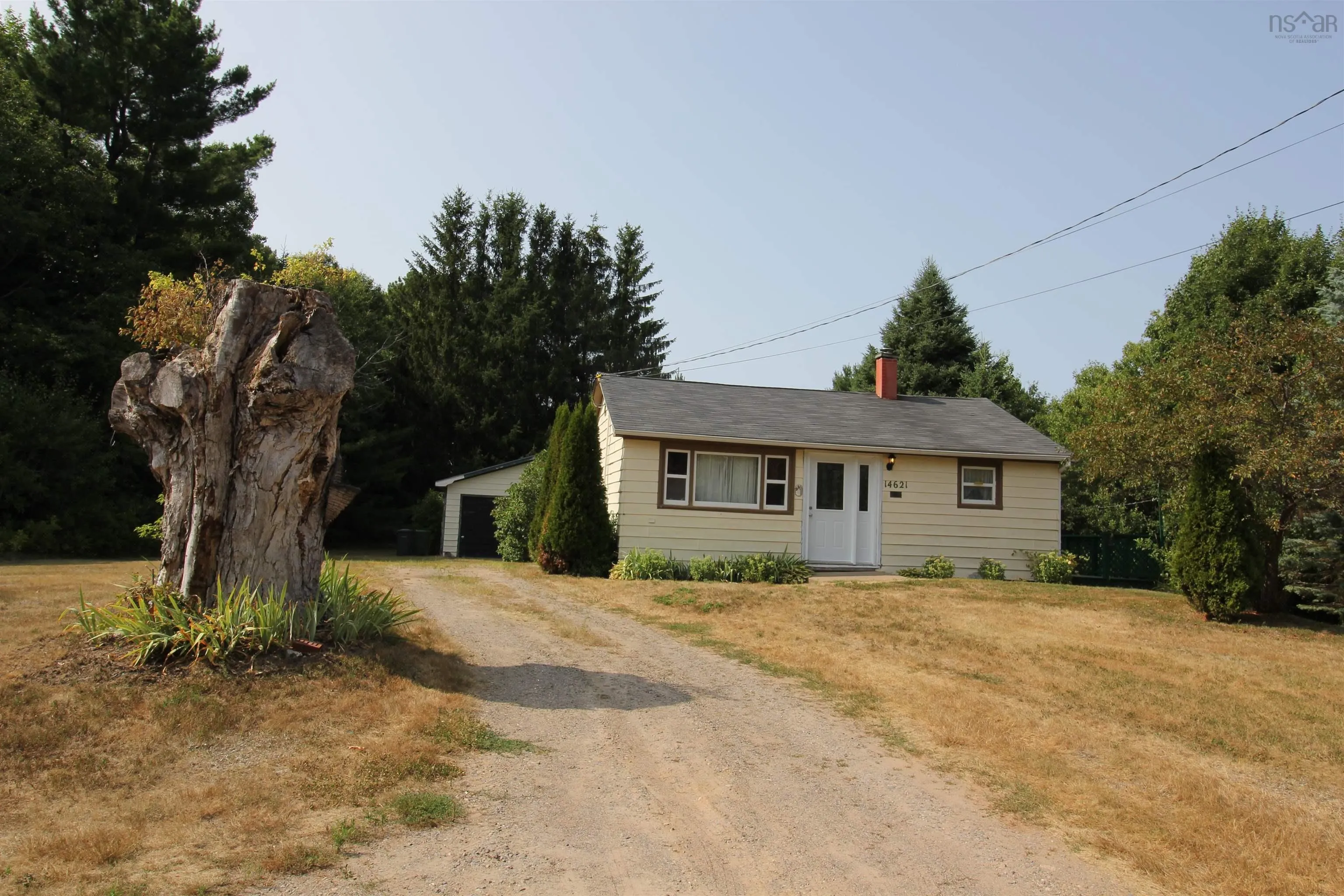 14621 Highway 1, Wilmot, NS B0P 1W0, 2 Bedrooms Bedrooms, ,1 BathroomBathrooms,Residential,For Sale,Highway 1,202520174