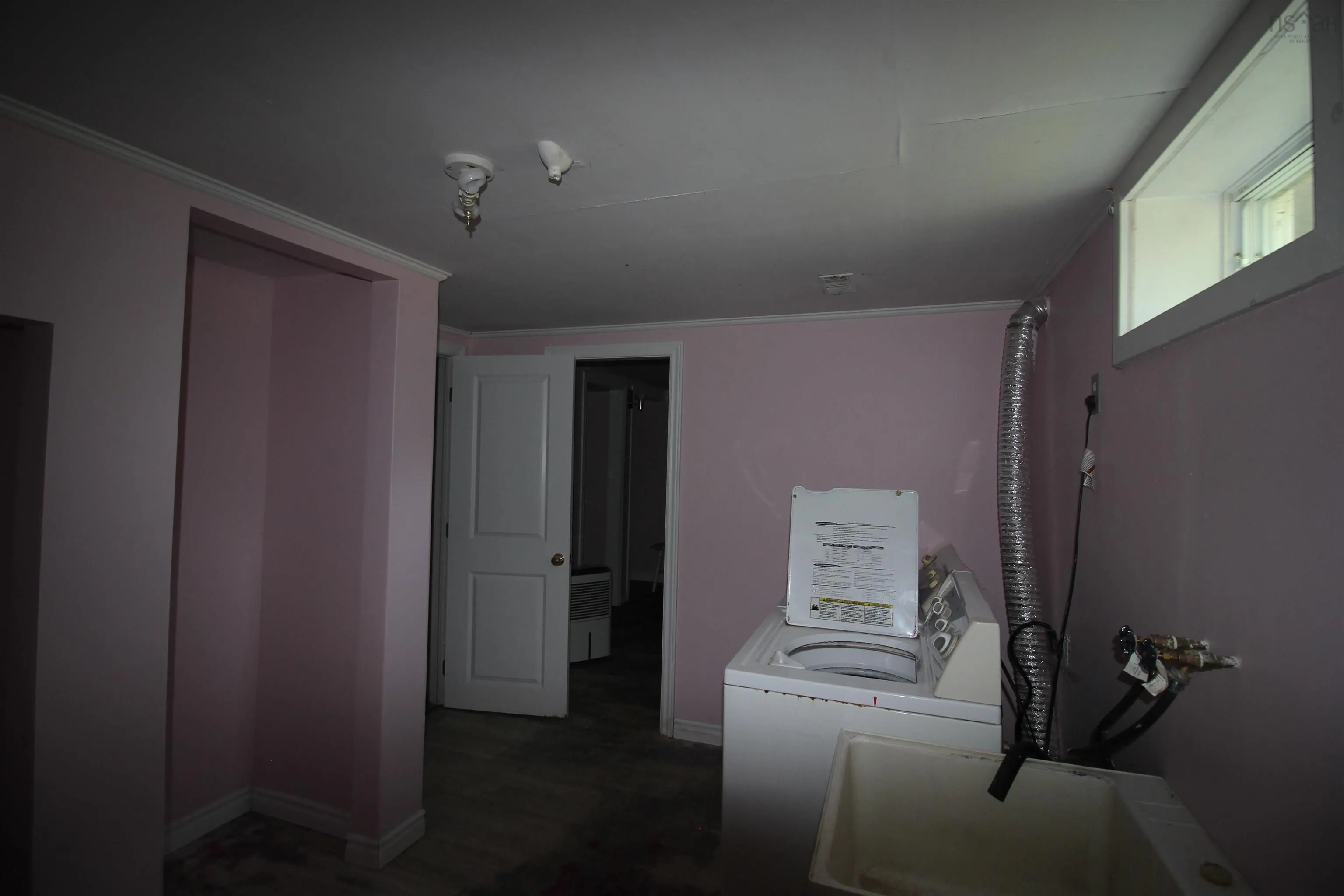 14621 Highway 1, Wilmot, NS B0P 1W0, 2 Bedrooms Bedrooms, ,1 BathroomBathrooms,Residential,For Sale,Highway 1,202520174
