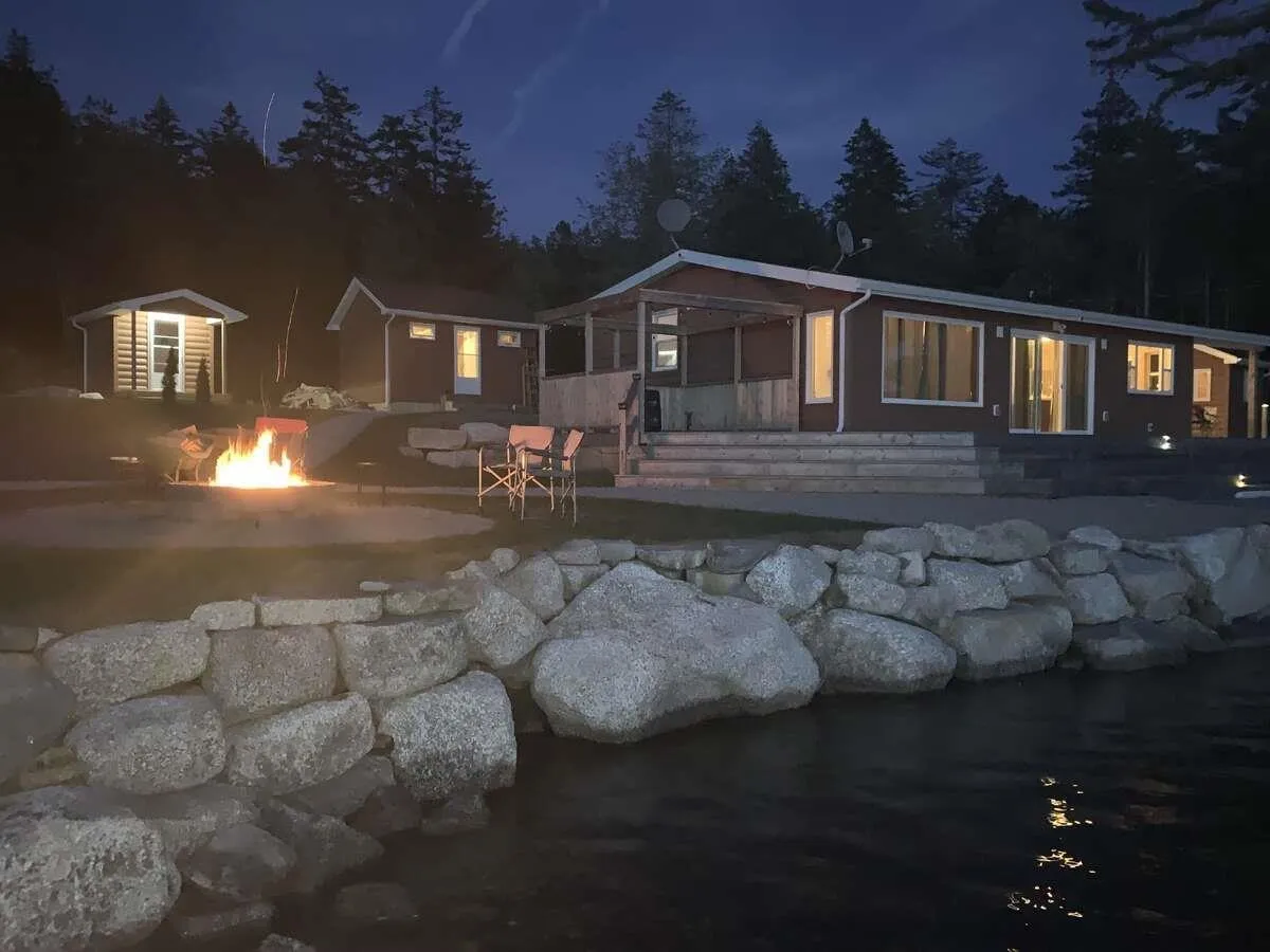 815 Mill Lake Road, Hubbards, NS B0J 1T0, 2 Bedrooms Bedrooms, ,1 BathroomBathrooms,Residential,For Sale,Mill Lake,202519993