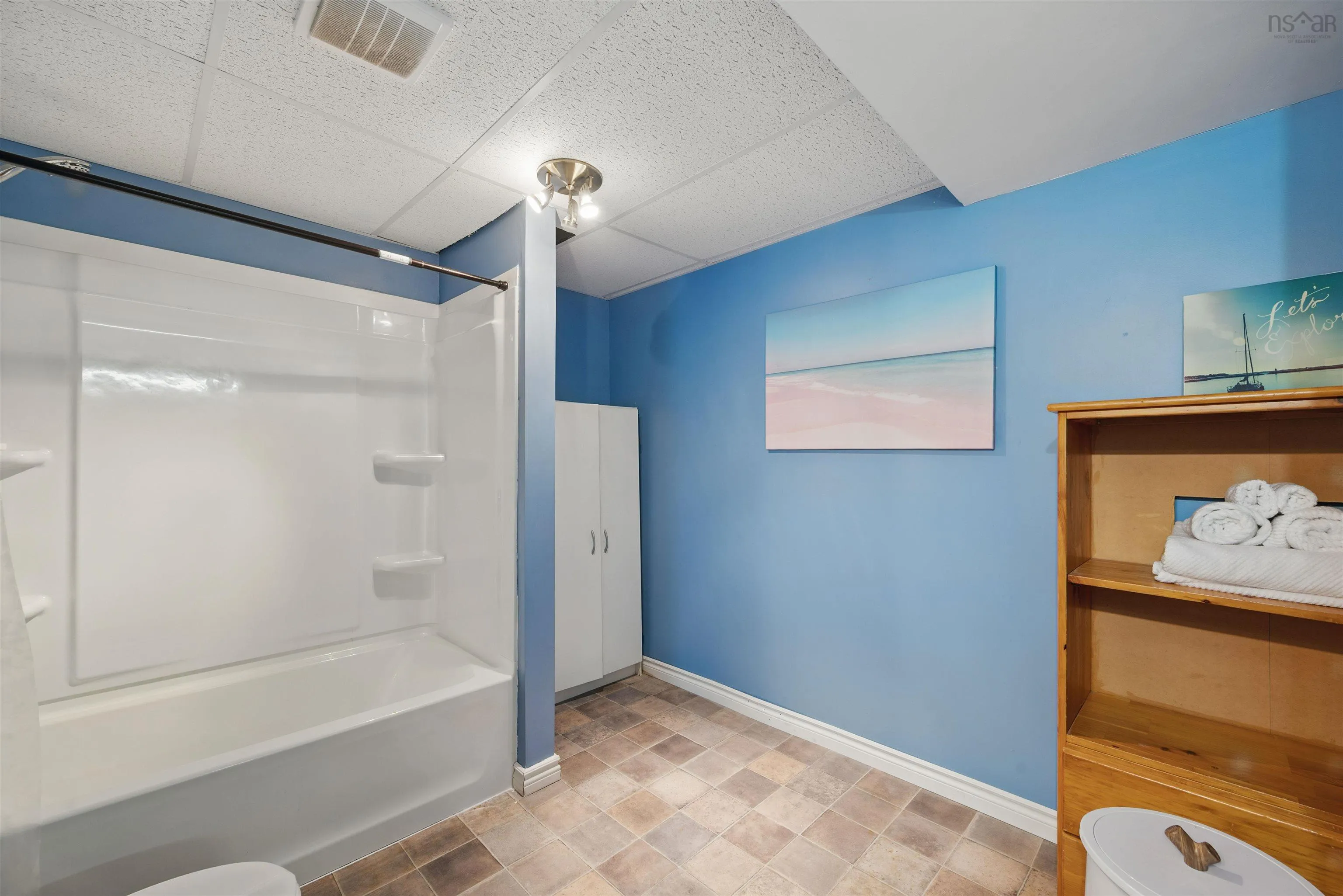 93 Rivercrest Lane, Greenwood, NS B0P 1R0, 4 Bedrooms Bedrooms, ,2 BathroomsBathrooms,Residential,For Sale,Rivercrest Lane,202513881