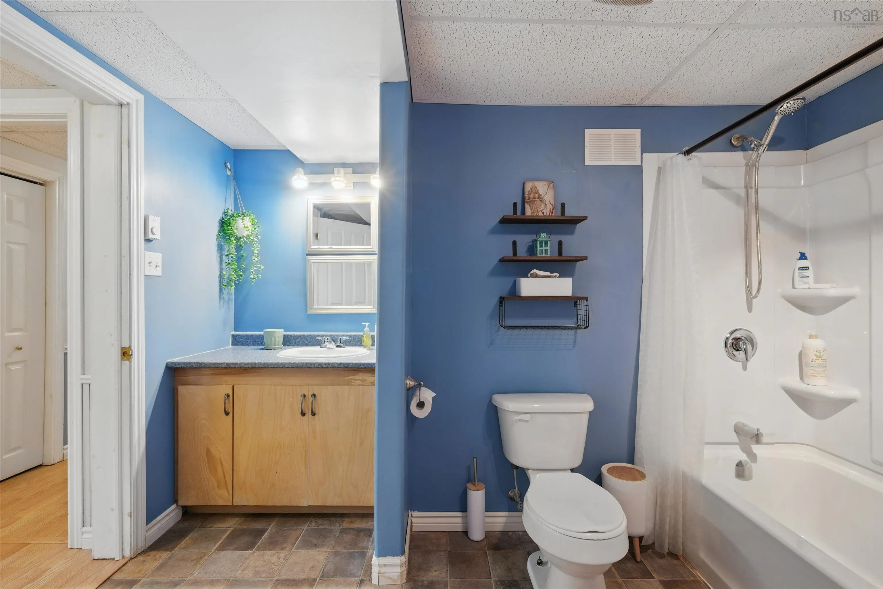 93 Rivercrest Lane, Greenwood, NS B0P 1R0, 4 Bedrooms Bedrooms, ,2 BathroomsBathrooms,Residential,For Sale,Rivercrest Lane,202513881