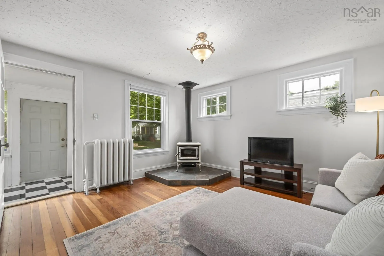 5658 Duffus Street, Halifax, NS B3K 2M6, 3 Bedrooms Bedrooms, ,1 BathroomBathrooms,Residential,For Sale,Duffus,202517677