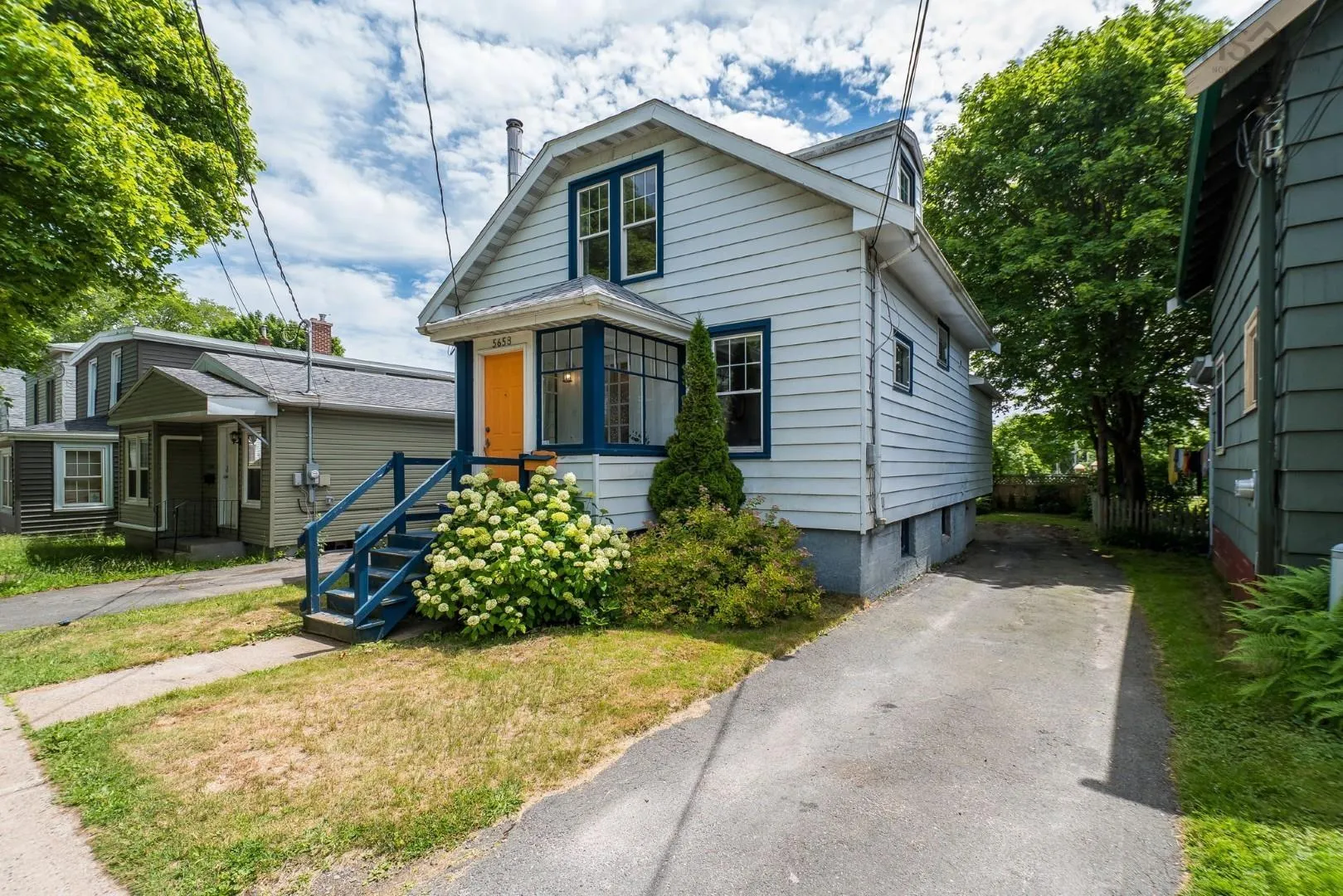 5658 Duffus Street, Halifax, NS B3K 2M6, 3 Bedrooms Bedrooms, ,1 BathroomBathrooms,Residential,For Sale,Duffus,202517677