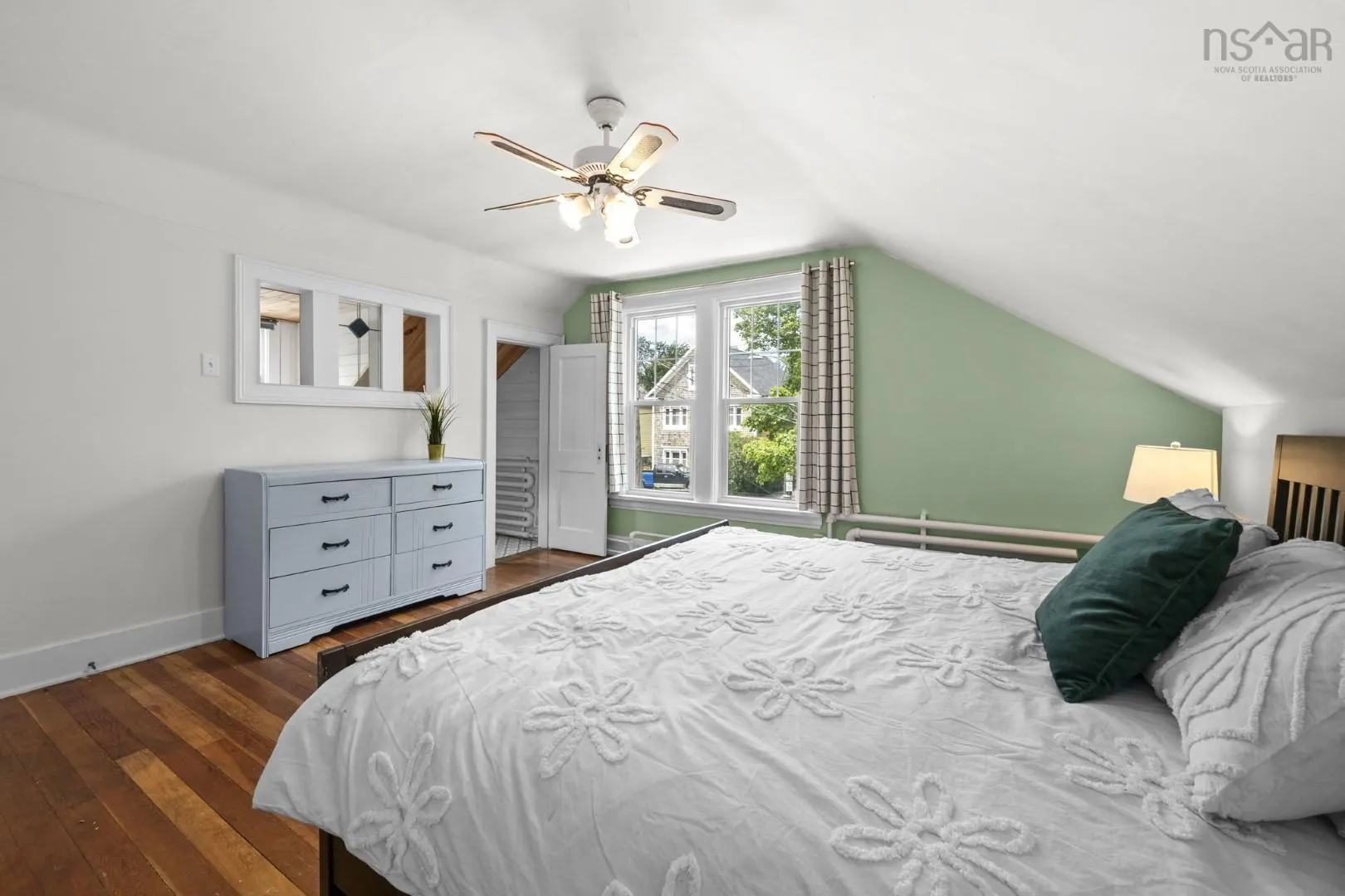 5658 Duffus Street, Halifax, NS B3K 2M6, 3 Bedrooms Bedrooms, ,1 BathroomBathrooms,Residential,For Sale,Duffus,202517677