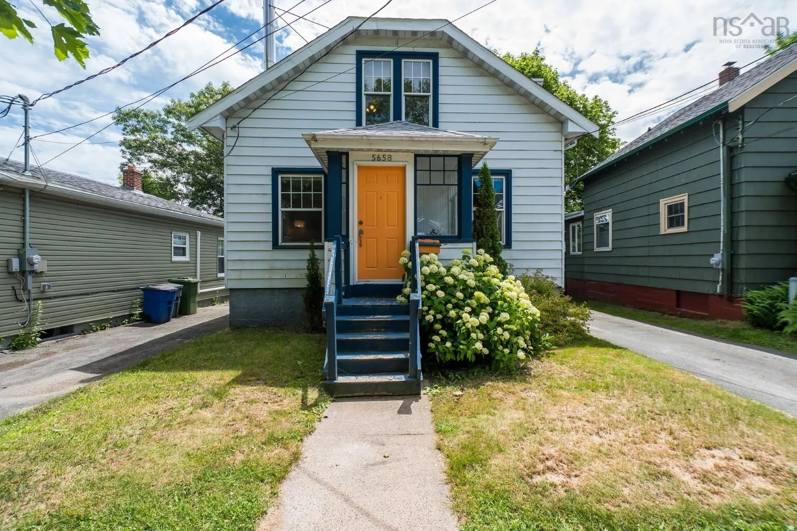 5658 Duffus Street, Halifax, NS B3K 2M6, 3 Bedrooms Bedrooms, ,1 BathroomBathrooms,Residential,For Sale,Duffus,202517677
