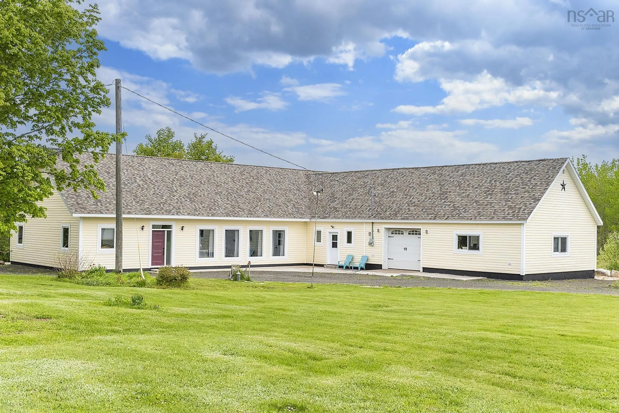 237 Inglisville Road, West Inglisville, NS B0S 1M0, 3 Bedrooms Bedrooms, ,2 BathroomsBathrooms,Farm,For Sale,Inglisville Road,202519099