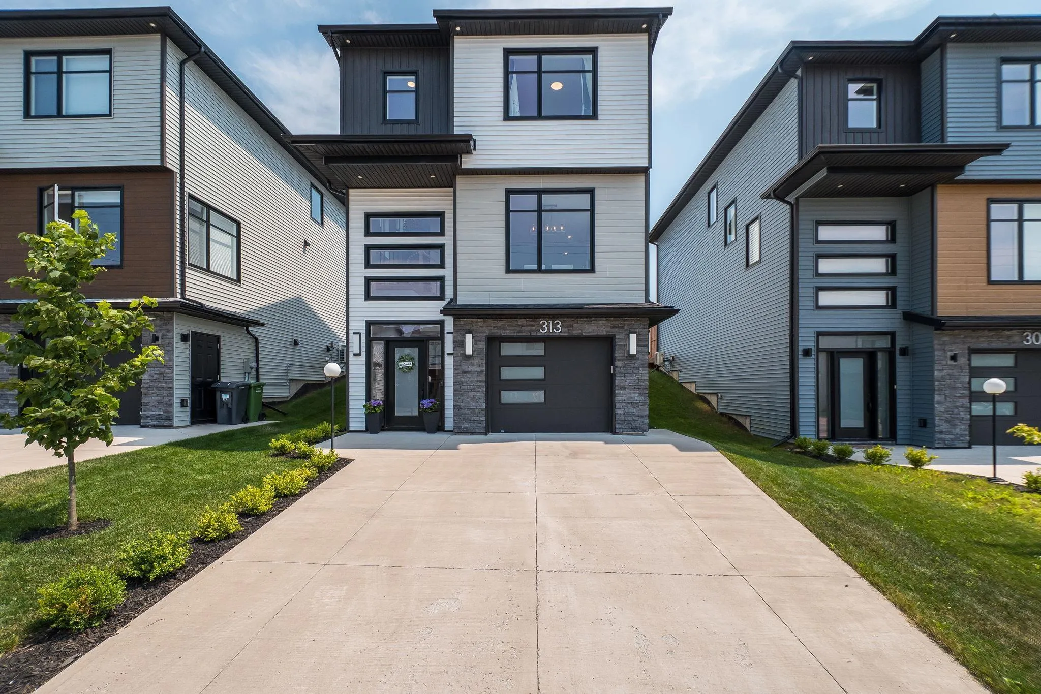 313 Marketway Lane, Timberlea, NS B3T 1L5, 3 Bedrooms Bedrooms, ,4 BathroomsBathrooms,Residential,For Sale,Marketway,202519190