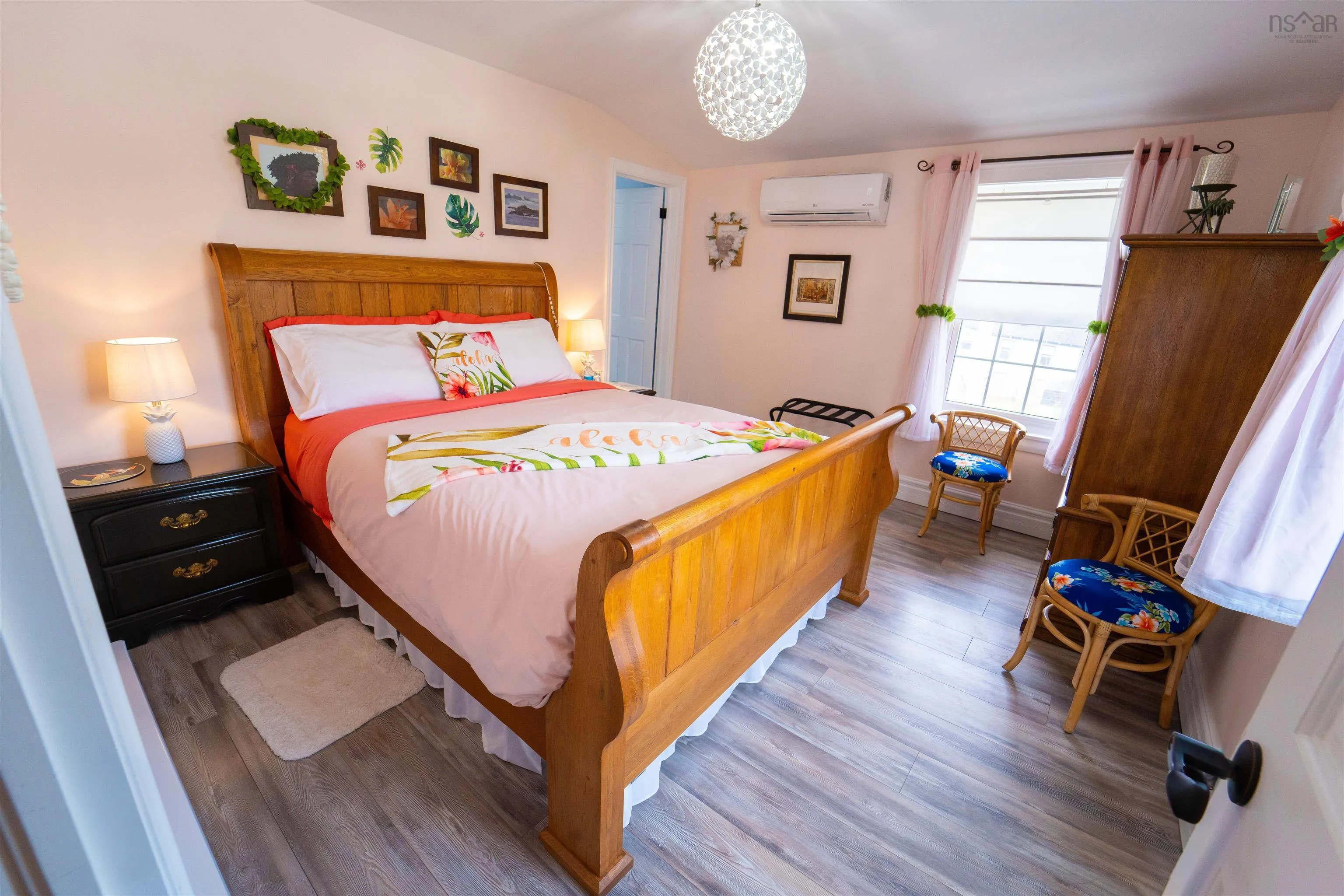 68 Front Street, Pictou Ns B0k 1h0, 5 Bedrooms Bedrooms, ,6 BathroomsBathrooms,Residential,For Sale,Front,202500852