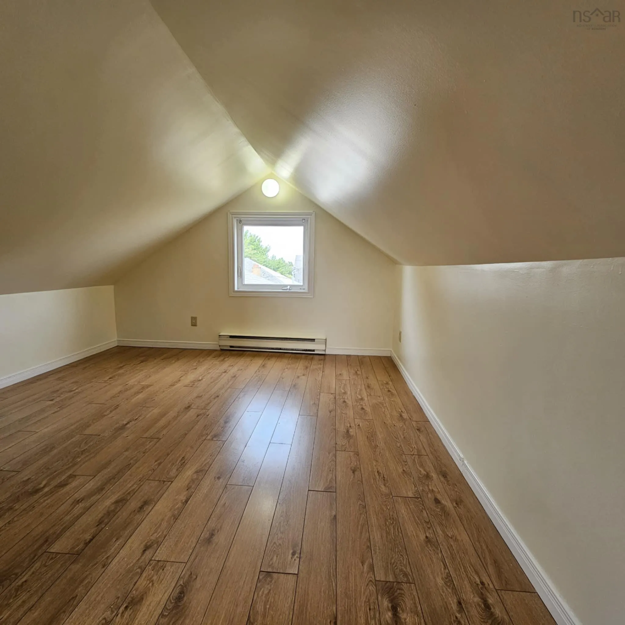 43 Colby Street, Sydney, NS B1P 3P9, 2 Bedrooms Bedrooms, ,2 BathroomsBathrooms,Residential,For Sale,Colby,202518623