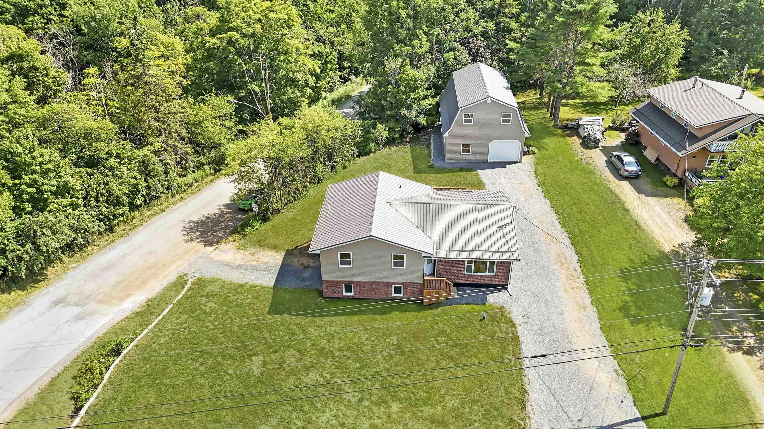39 Robinson Road, Mill Village, NS B0N 2H0, 5 Bedrooms Bedrooms, ,2 BathroomsBathrooms,Residential,For Sale,Robinson,202521957
