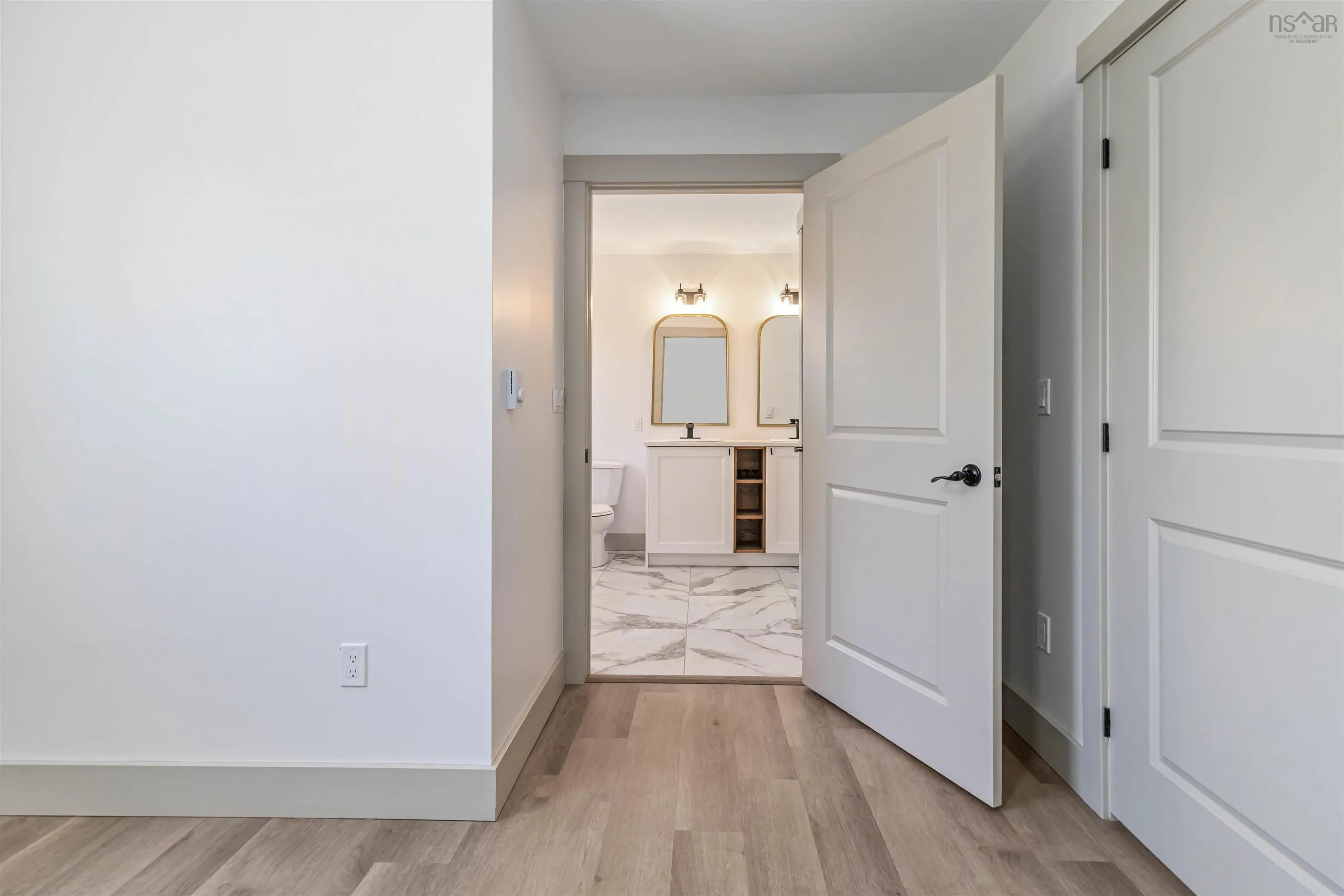 39 Robinson Road, Mill Village, NS B0N 2H0, 5 Bedrooms Bedrooms, ,2 BathroomsBathrooms,Residential,For Sale,Robinson,202521957