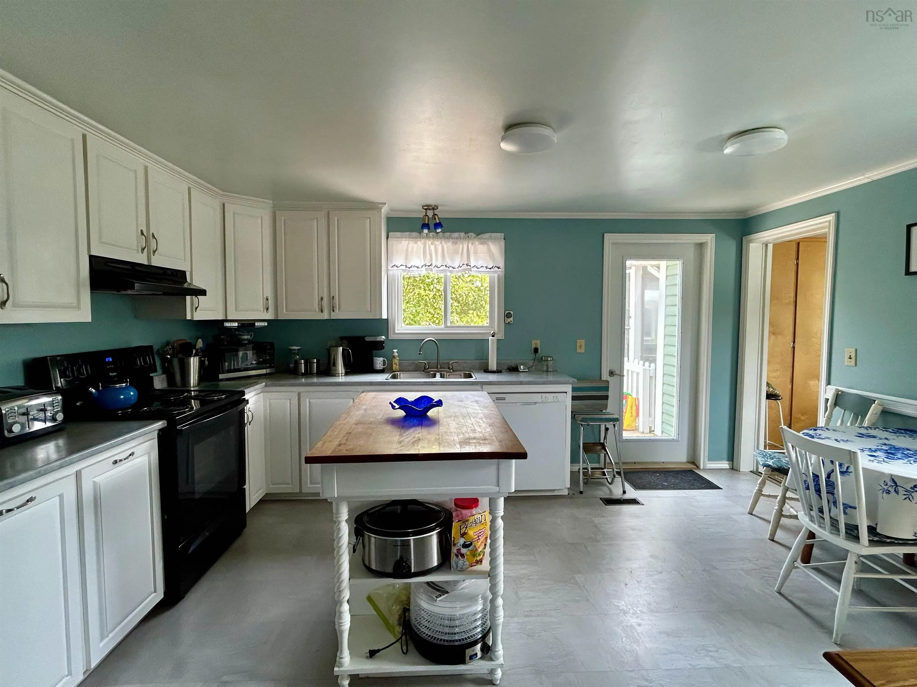 55 Newell Road, Plymouth, NS B0W 1B0, 3 Bedrooms Bedrooms, ,2 BathroomsBathrooms,Residential,For Sale,Newell,202520246
