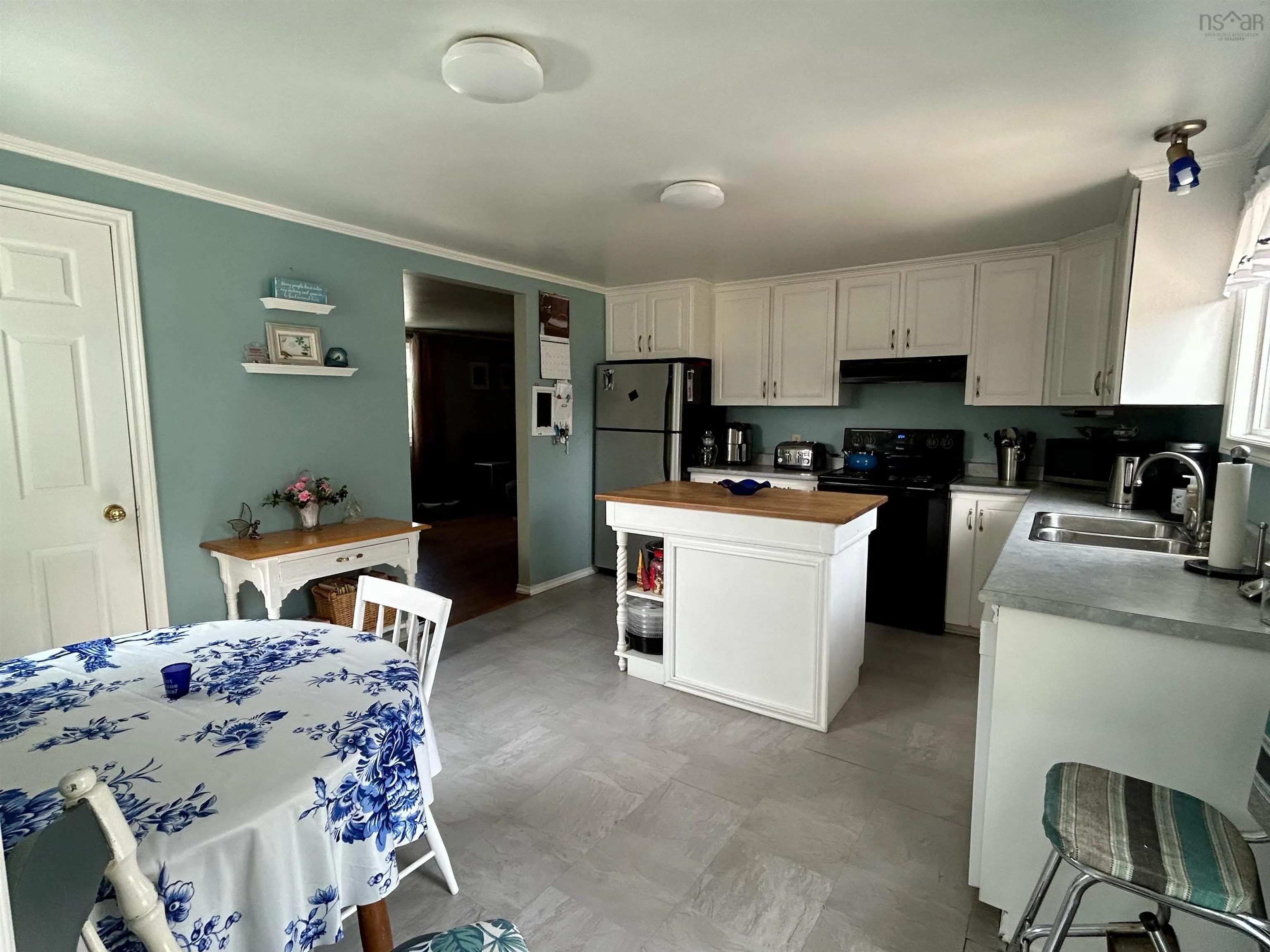 55 Newell Road, Plymouth, NS B0W 1B0, 3 Bedrooms Bedrooms, ,2 BathroomsBathrooms,Residential,For Sale,Newell,202520246