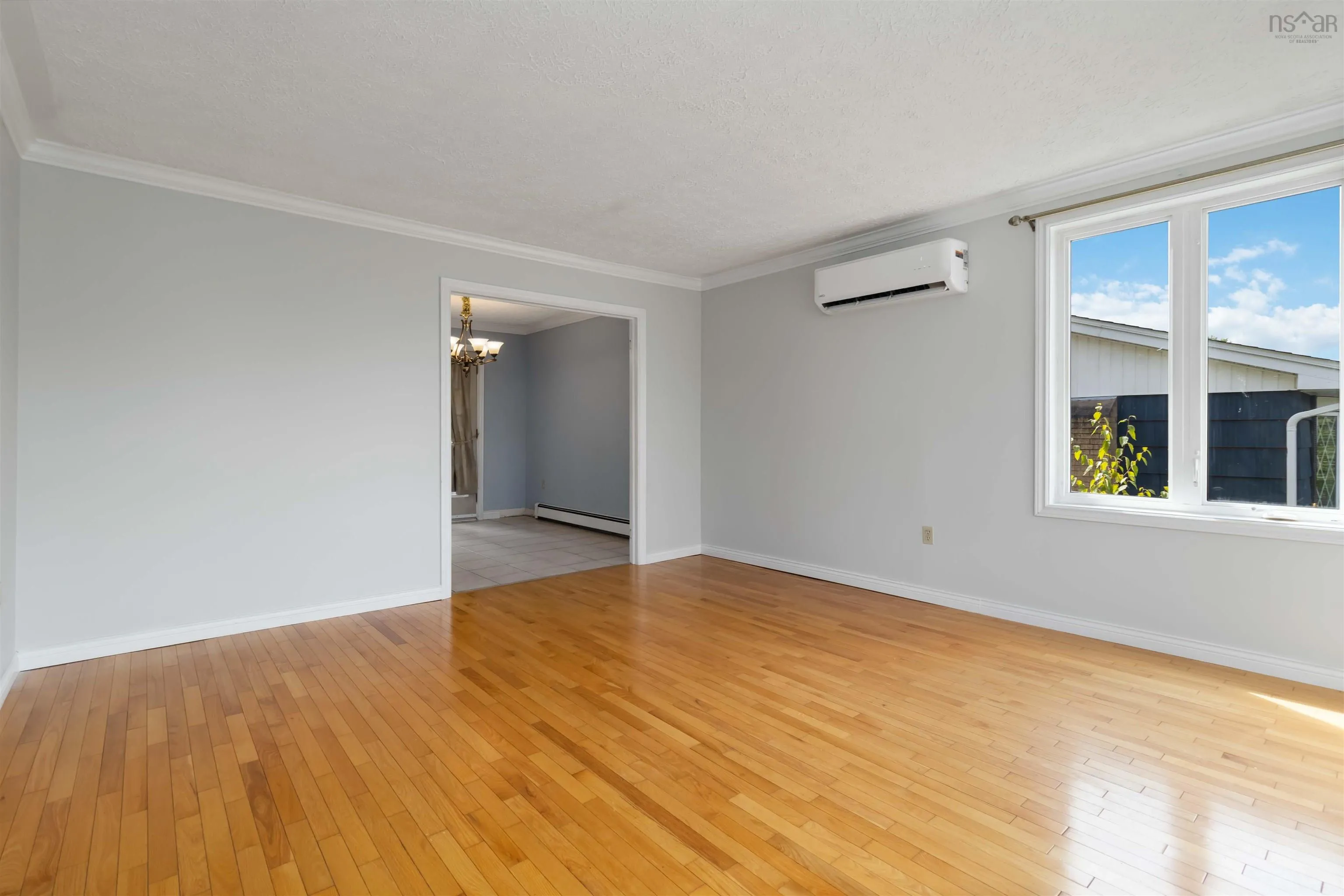 39 Gourok Avenue, Dartmouth, NS B2X 2B1, 3 Bedrooms Bedrooms, ,2 BathroomsBathrooms,Residential,For Sale,Gourok,202522786
