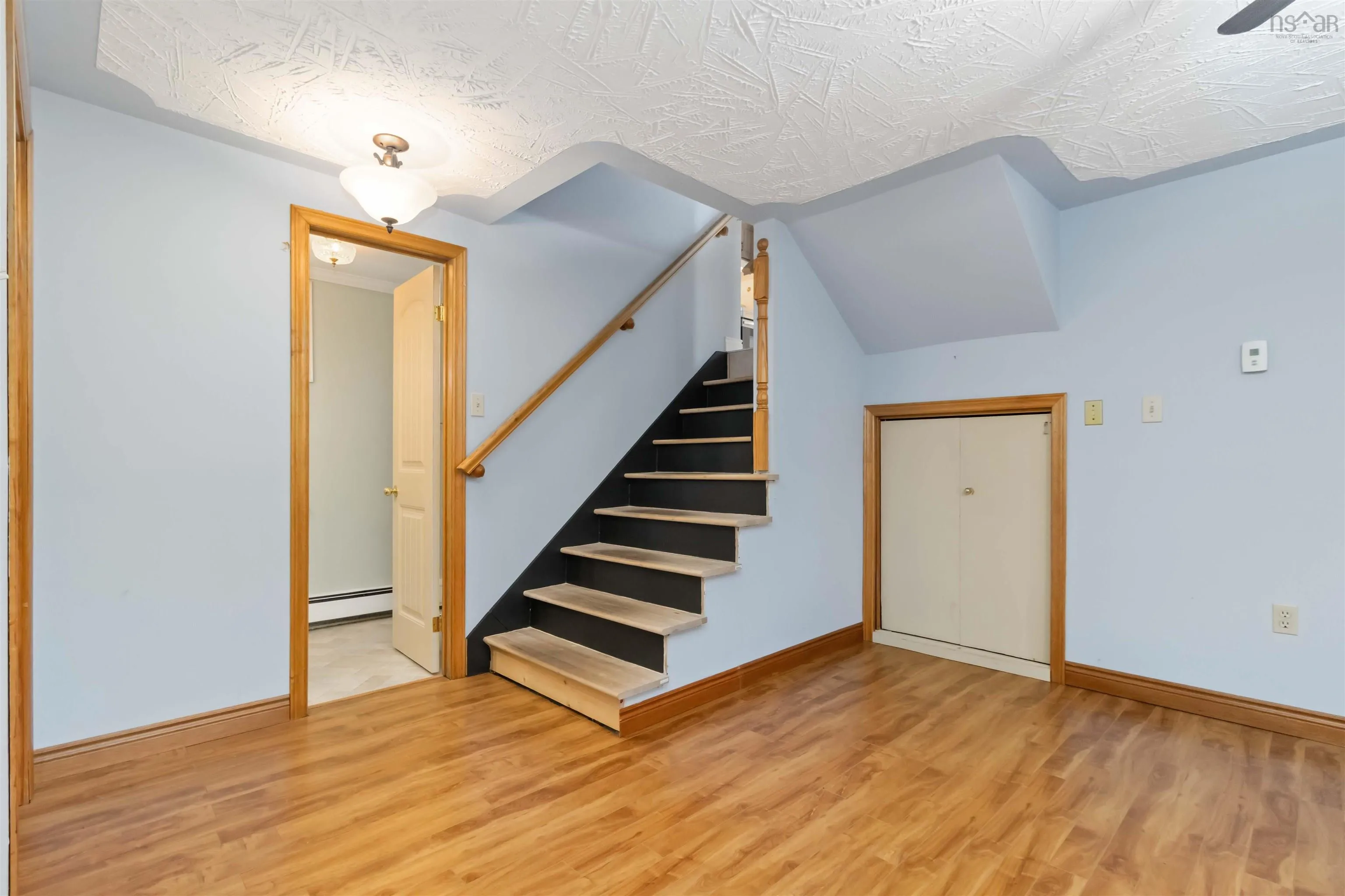 39 Gourok Avenue, Dartmouth, NS B2X 2B1, 3 Bedrooms Bedrooms, ,2 BathroomsBathrooms,Residential,For Sale,Gourok,202522786