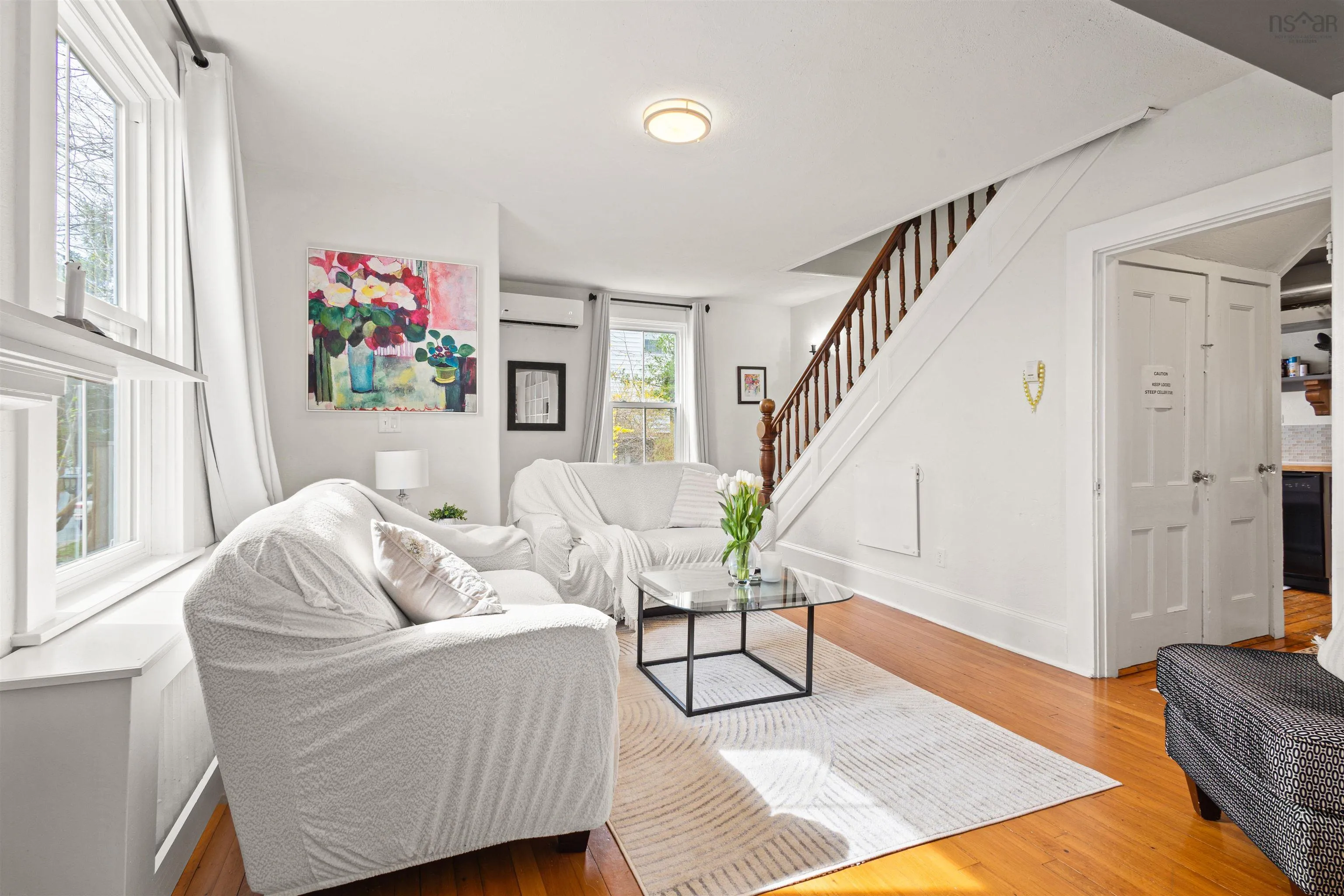 89&93 Queen Street, Chester, NS B0J 1J0, 4 Bedrooms Bedrooms, ,1 BathroomBathrooms,Residential,For Sale,Queen,202510386