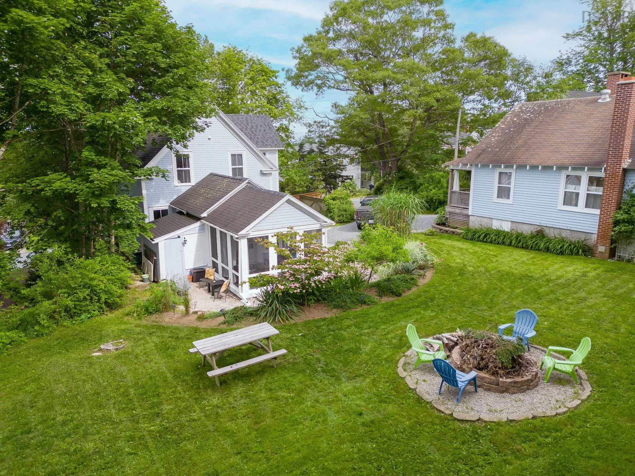 89&93 Queen Street, Chester, NS B0J 1J0, 4 Bedrooms Bedrooms, ,1 BathroomBathrooms,Residential,For Sale,Queen,202510386