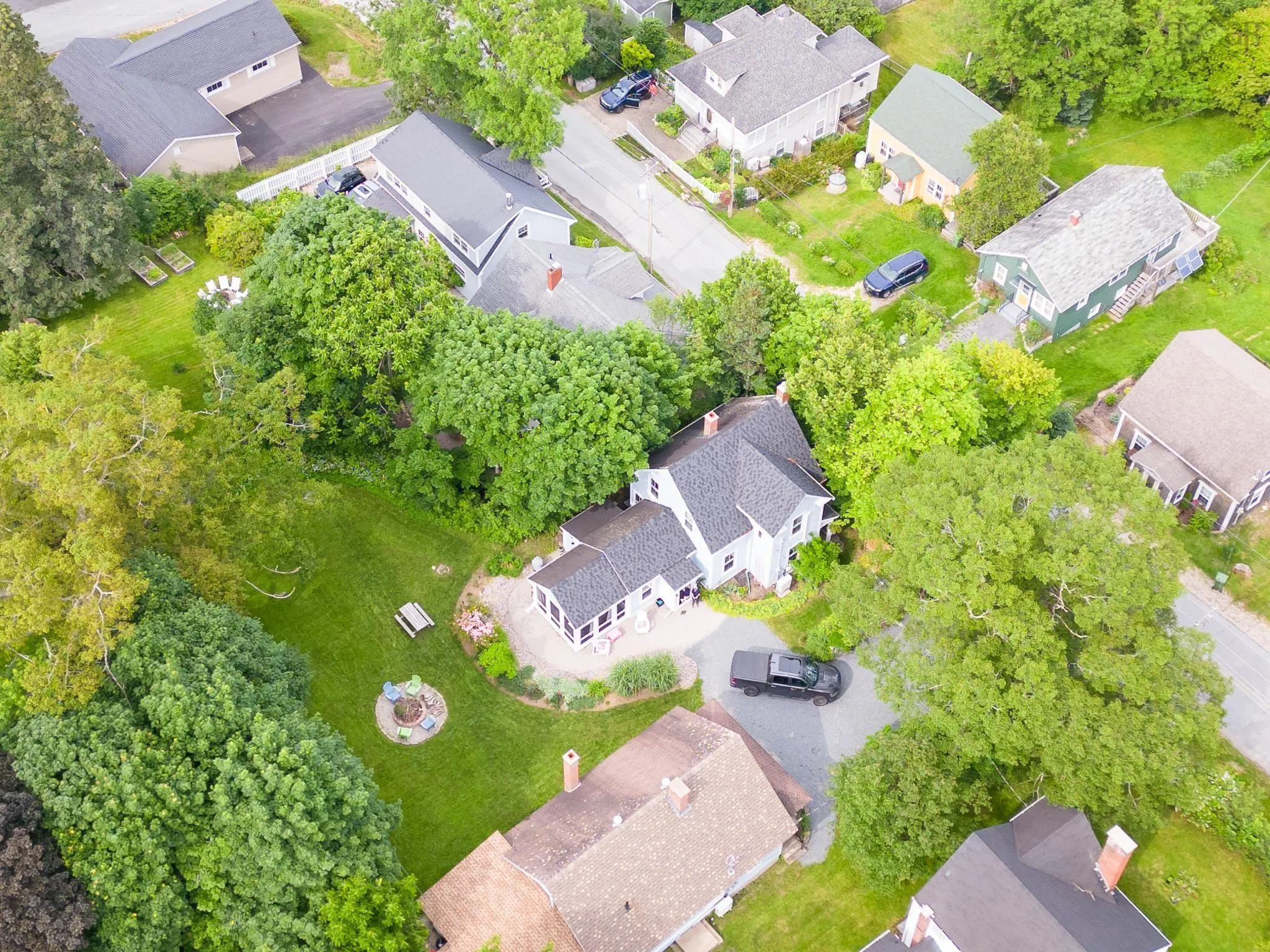 89&93 Queen Street, Chester, NS B0J 1J0, 4 Bedrooms Bedrooms, ,1 BathroomBathrooms,Residential,For Sale,Queen,202510386