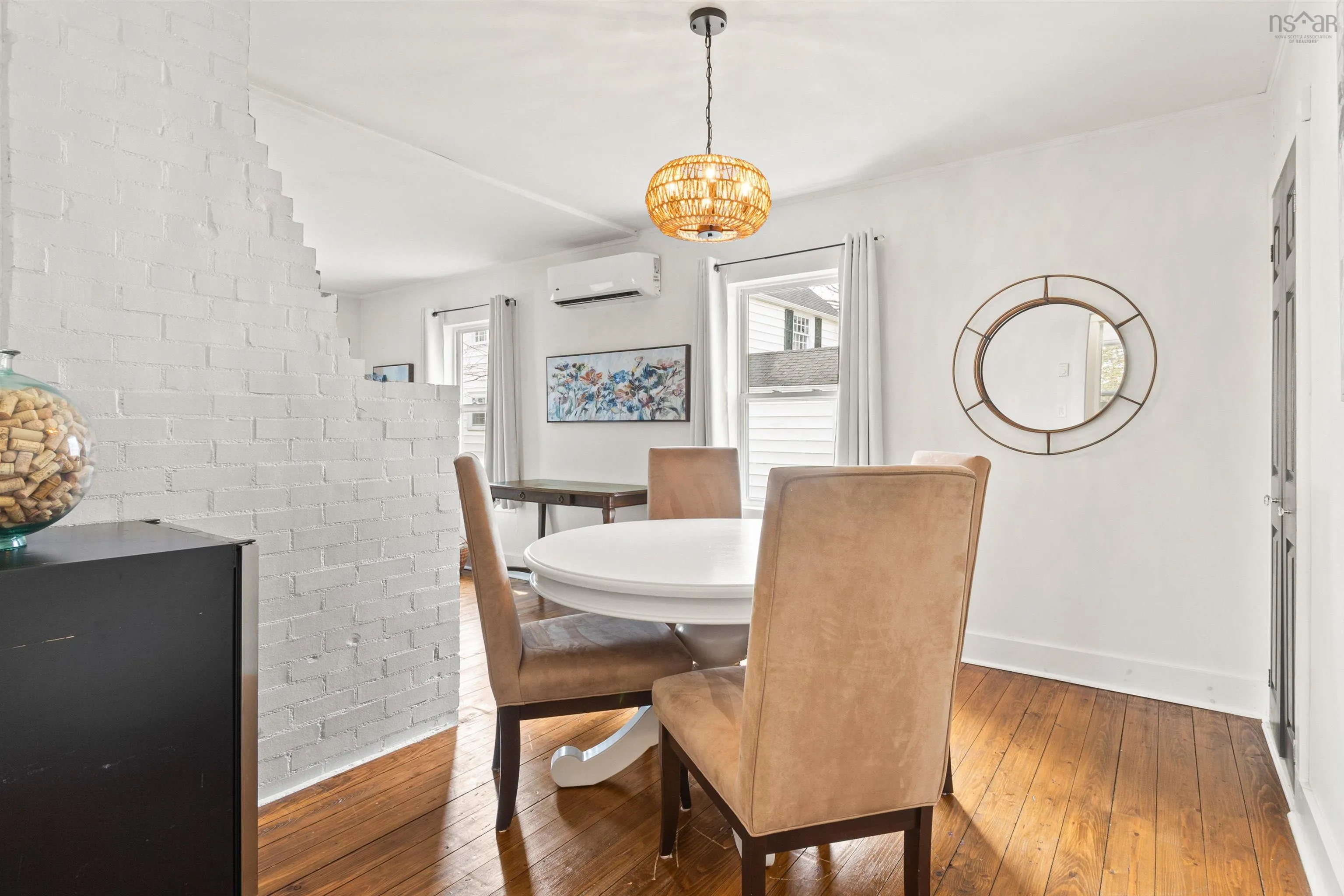 89&93 Queen Street, Chester, NS B0J 1J0, 4 Bedrooms Bedrooms, ,1 BathroomBathrooms,Residential,For Sale,Queen,202510386