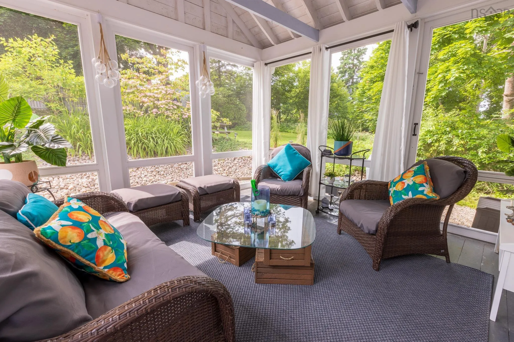 89&93 Queen Street, Chester, NS B0J 1J0, 4 Bedrooms Bedrooms, ,1 BathroomBathrooms,Residential,For Sale,Queen,202510386