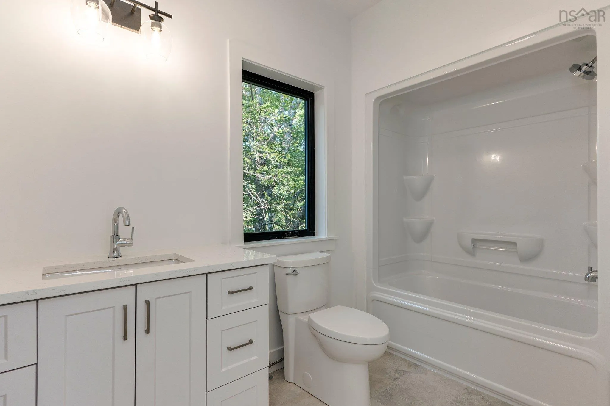7410 St Margarets Bay Road, Boutiliers Point Ns B3z 1s6, 4 Bedrooms Bedrooms, ,3 BathroomsBathrooms,Residential,For Sale,St Margarets Bay,202509960