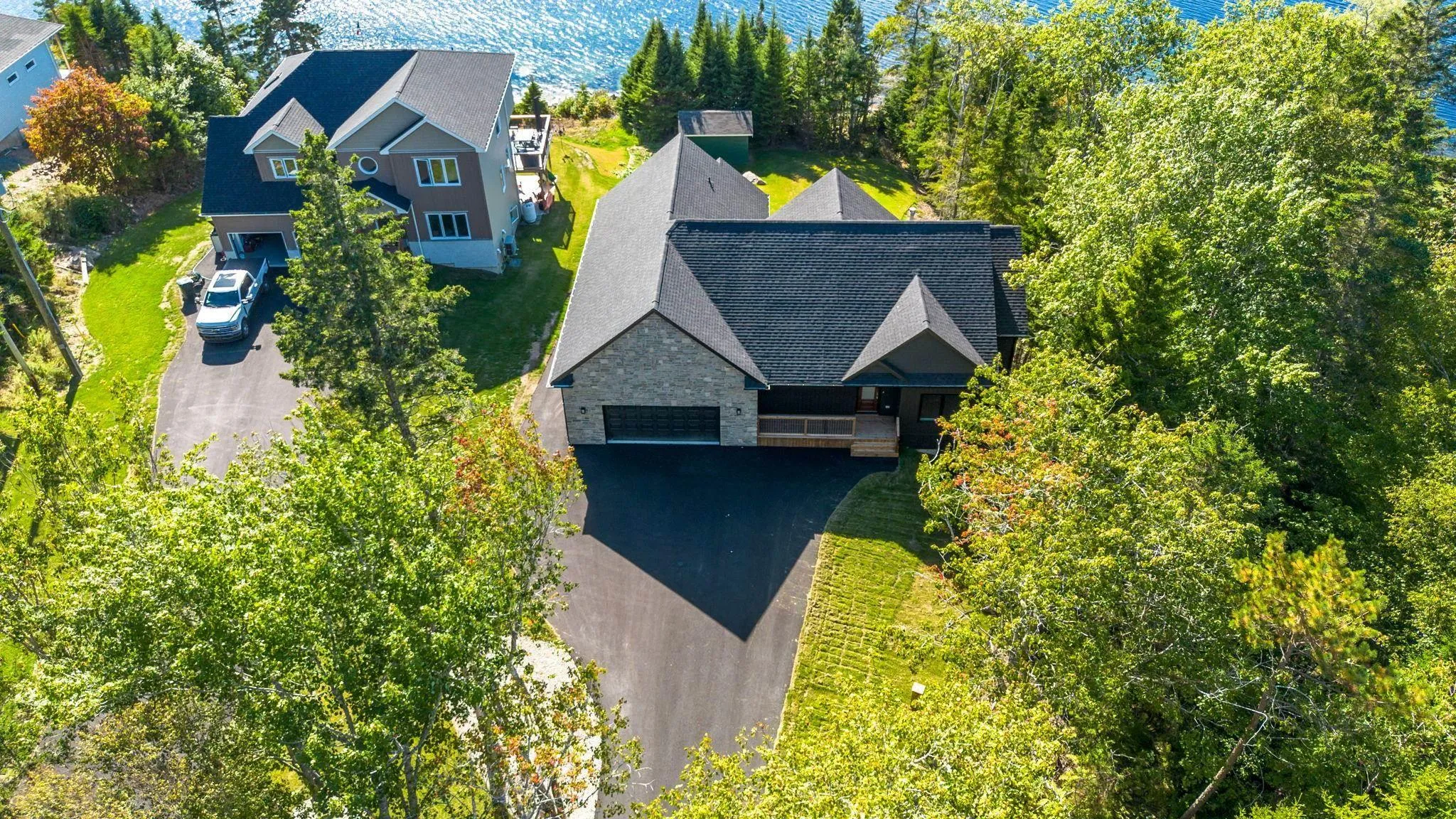 7410 St Margarets Bay Road, Boutiliers Point Ns B3z 1s6, 4 Bedrooms Bedrooms, ,3 BathroomsBathrooms,Residential,For Sale,St Margarets Bay,202509960