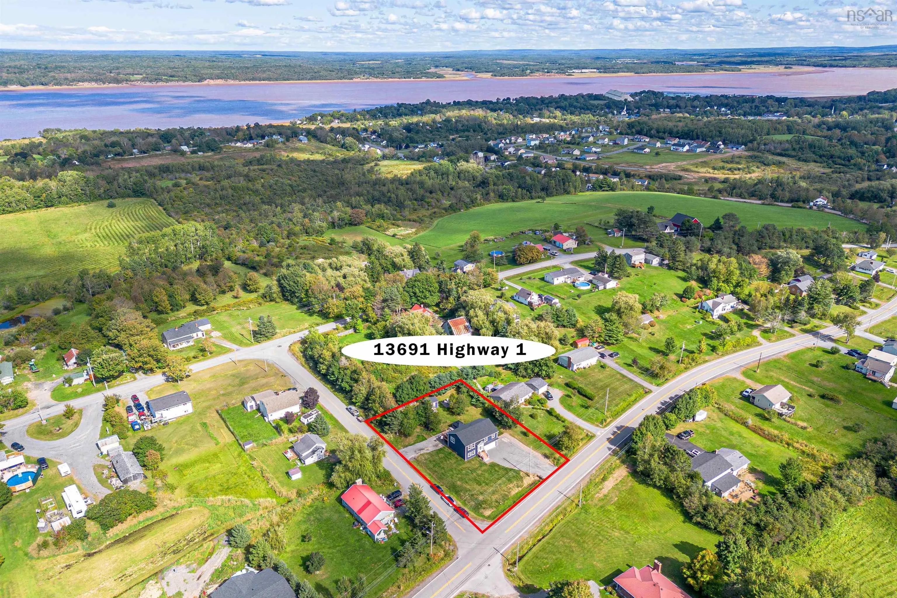 13691 Highway 1, Hants Border Ns B0p 1p0, 3 Bedrooms Bedrooms, ,3 BathroomsBathrooms,Residential,For Sale,Highway 1,202508339