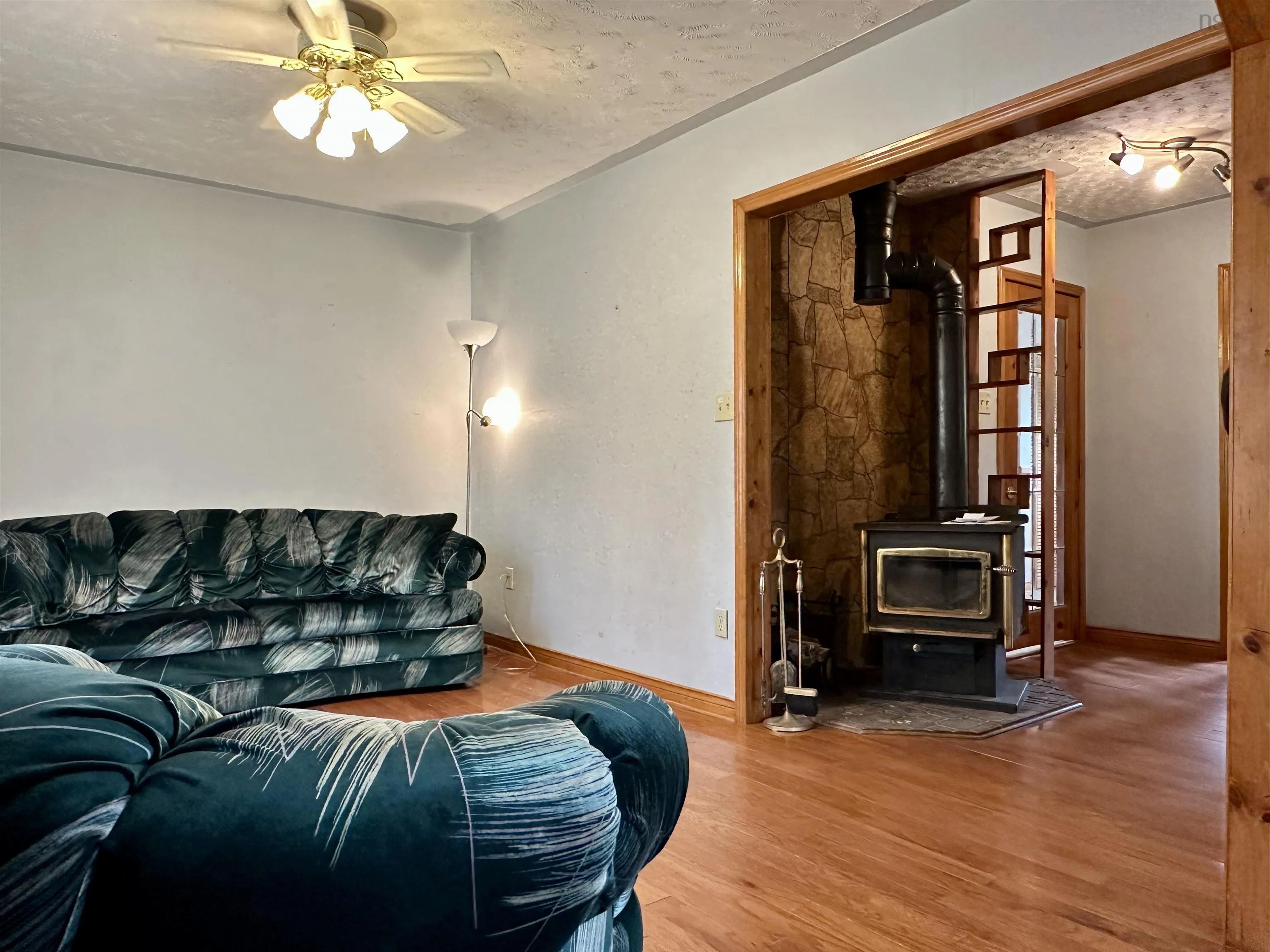 5272 Gabarus Highway, Big Ridge, NS B1K 1Y5, 4 Bedrooms Bedrooms, ,2 BathroomsBathrooms,Residential,For Sale,Gabarus,202521461