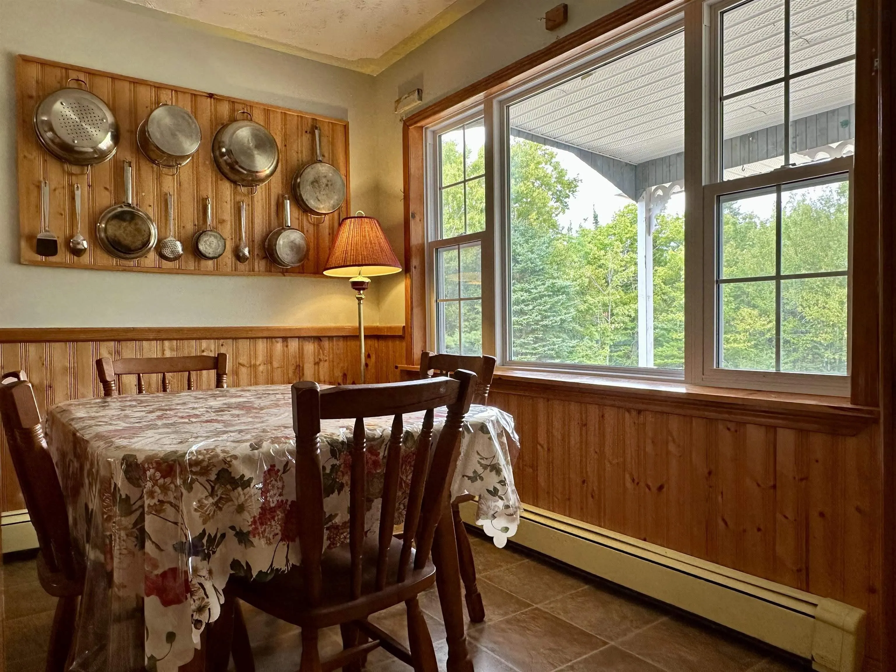 5272 Gabarus Highway, Big Ridge, NS B1K 1Y5, 4 Bedrooms Bedrooms, ,2 BathroomsBathrooms,Residential,For Sale,Gabarus,202521461