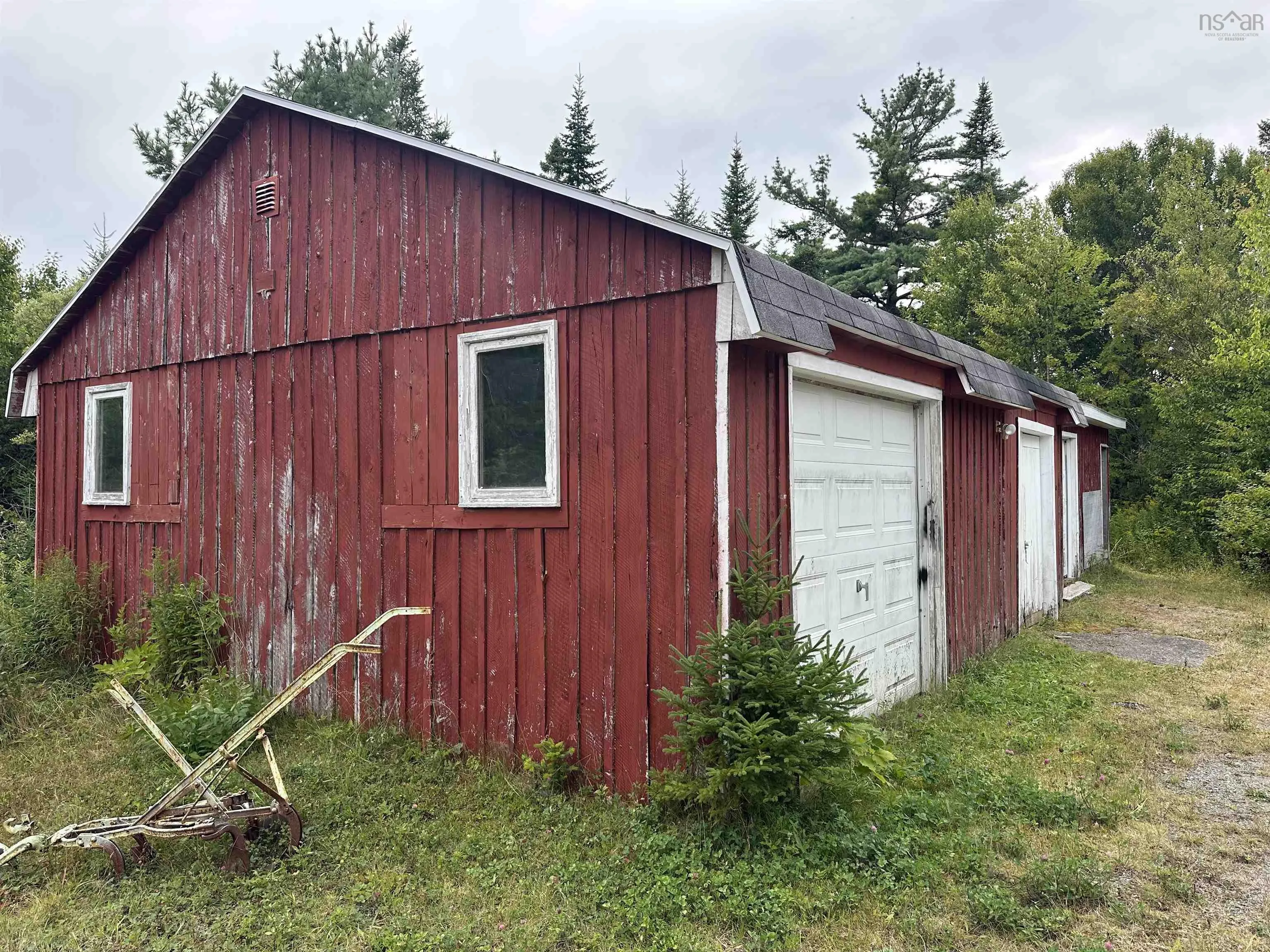 5272 Gabarus Highway, Big Ridge, NS B1K 1Y5, 4 Bedrooms Bedrooms, ,2 BathroomsBathrooms,Residential,For Sale,Gabarus,202521461