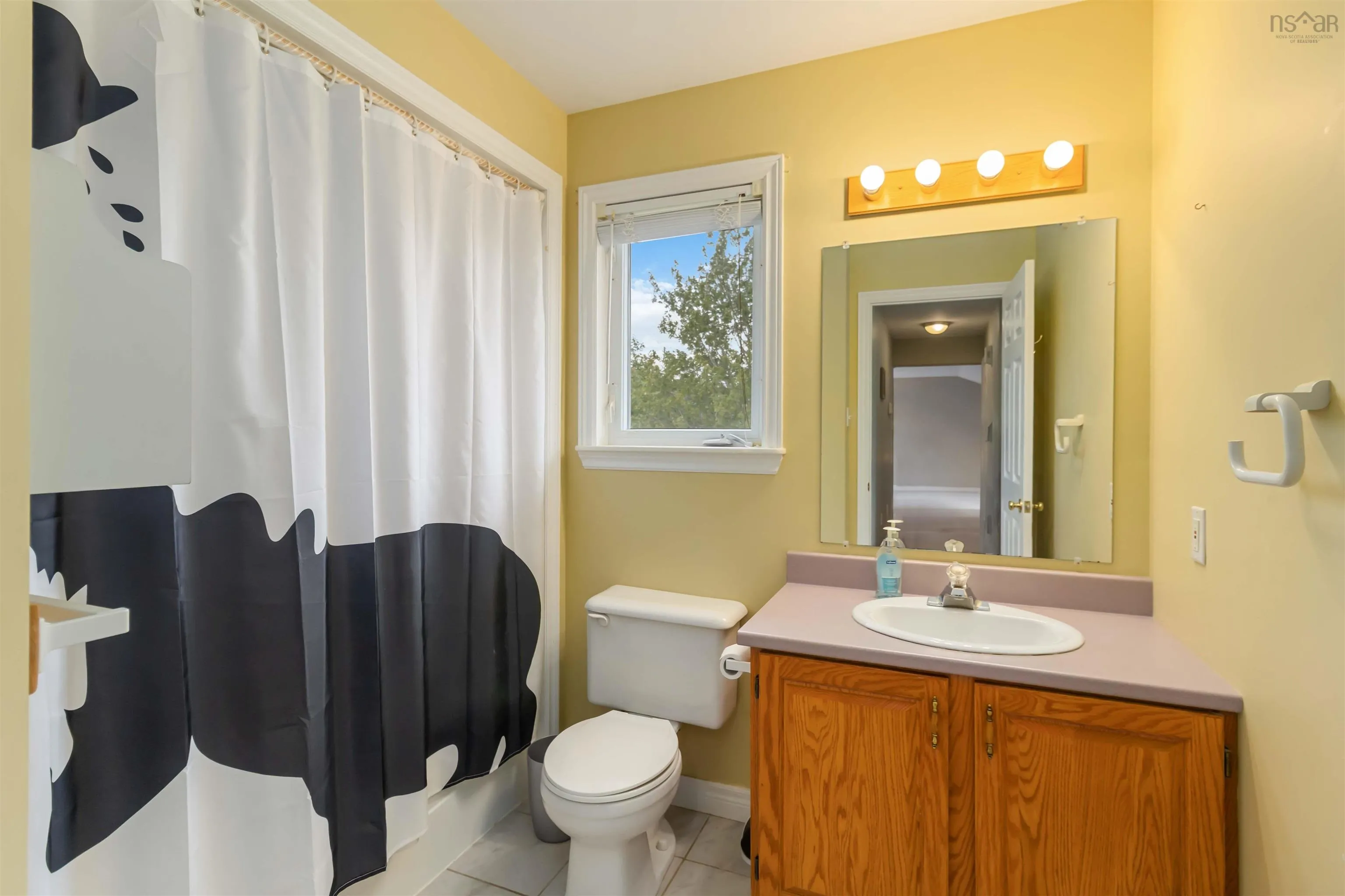 53 Macmillan Drive, Elmsdale, NS B2S 1A5, 4 Bedrooms Bedrooms, ,2 BathroomsBathrooms,Residential,For Sale,Macmillan,202518865